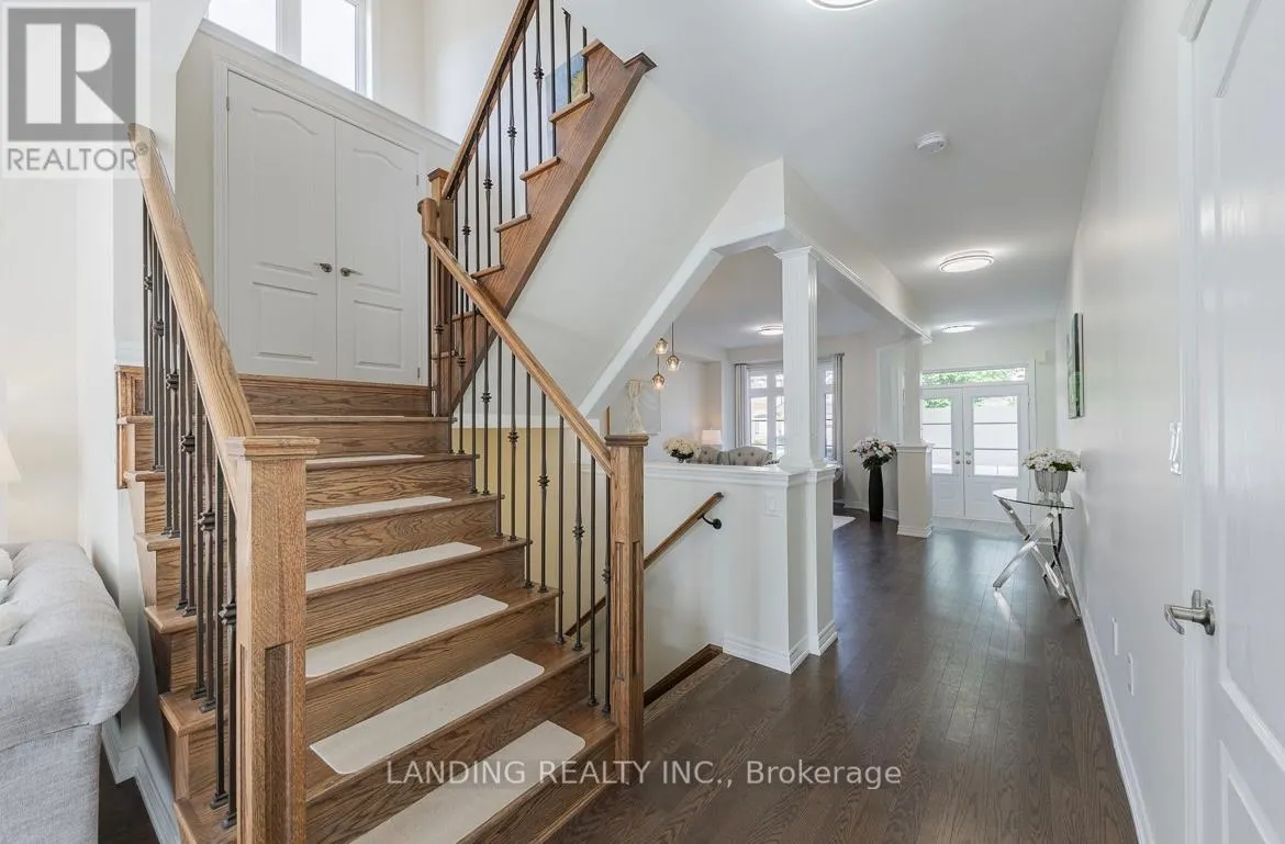 39 BOLSBY COURT
