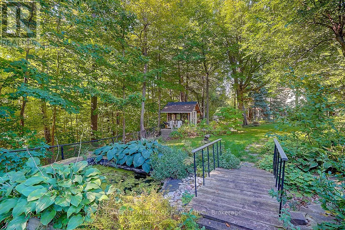 86 MUZICH PLACE