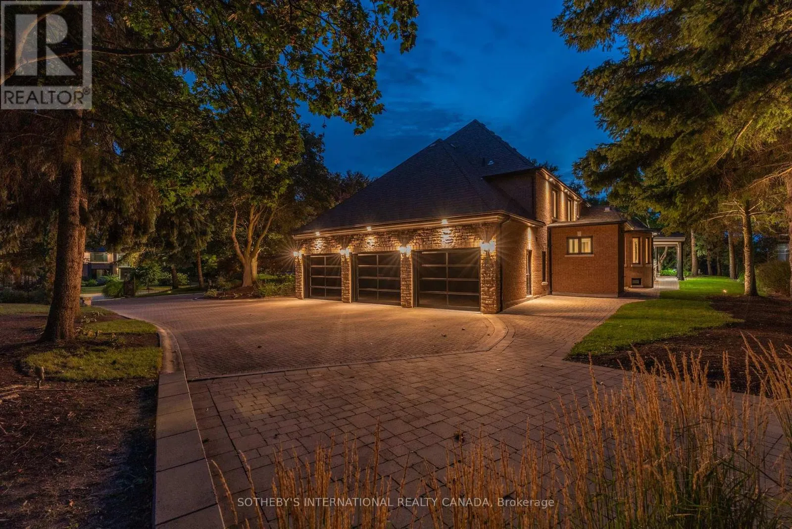 85 COWAN DRIVE