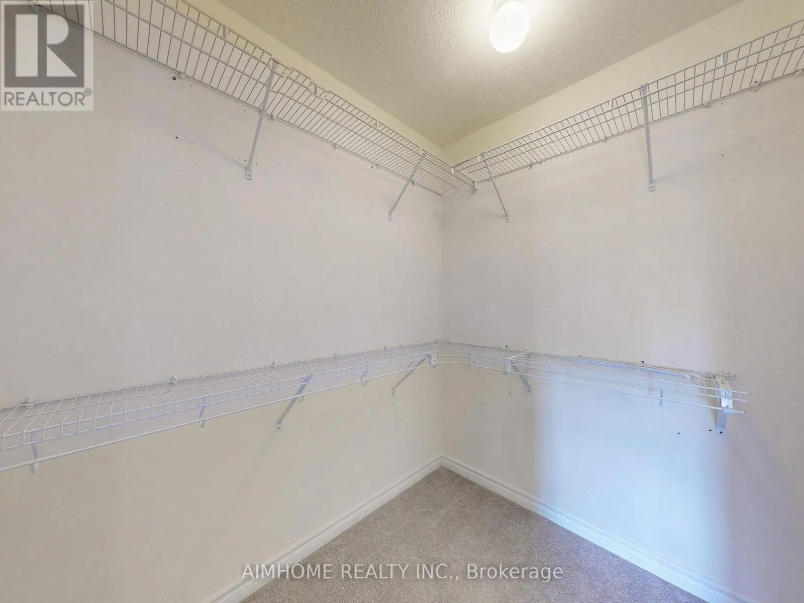 103 EVERSHOT CRESCENT
