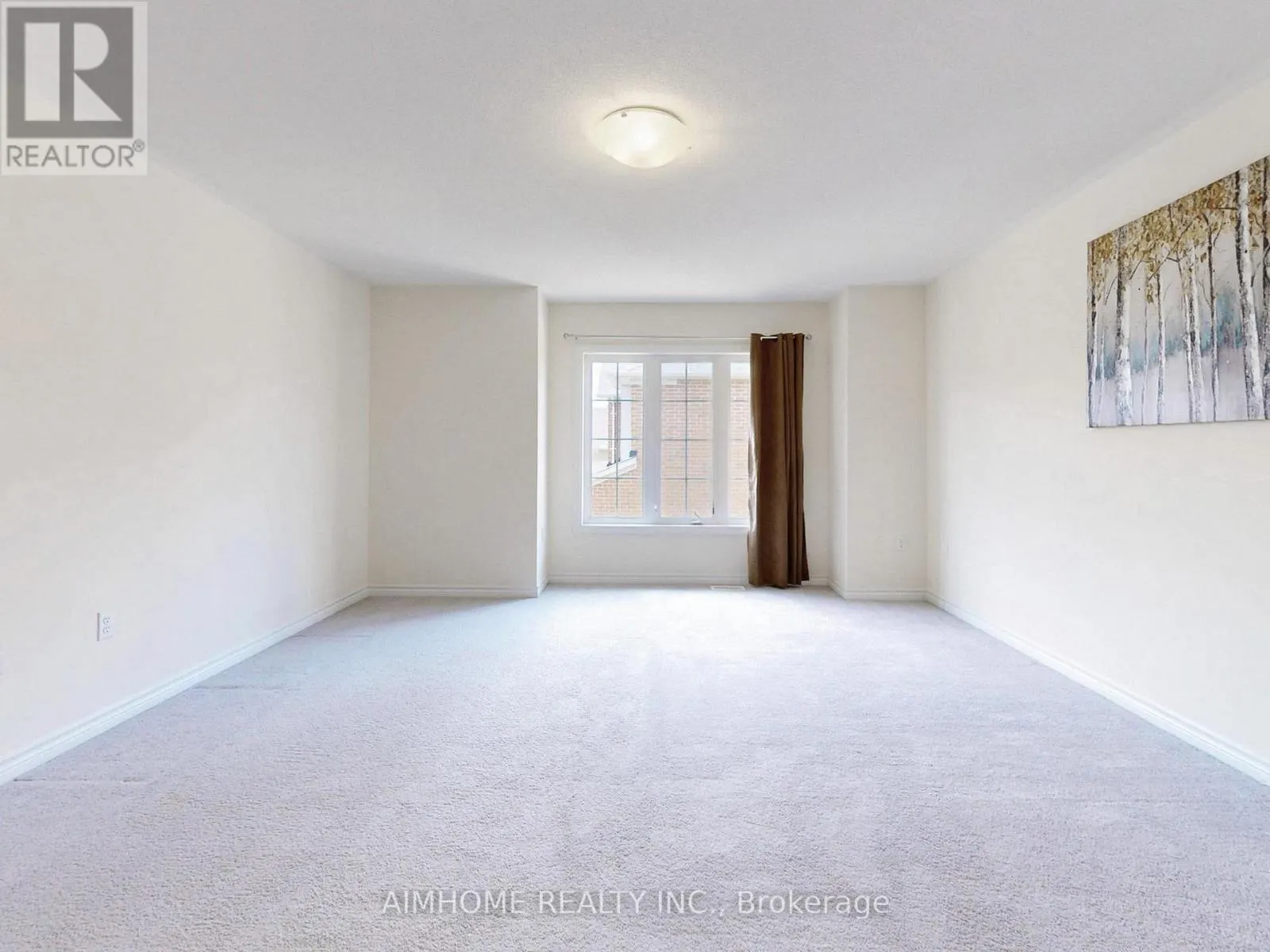 103 EVERSHOT CRESCENT