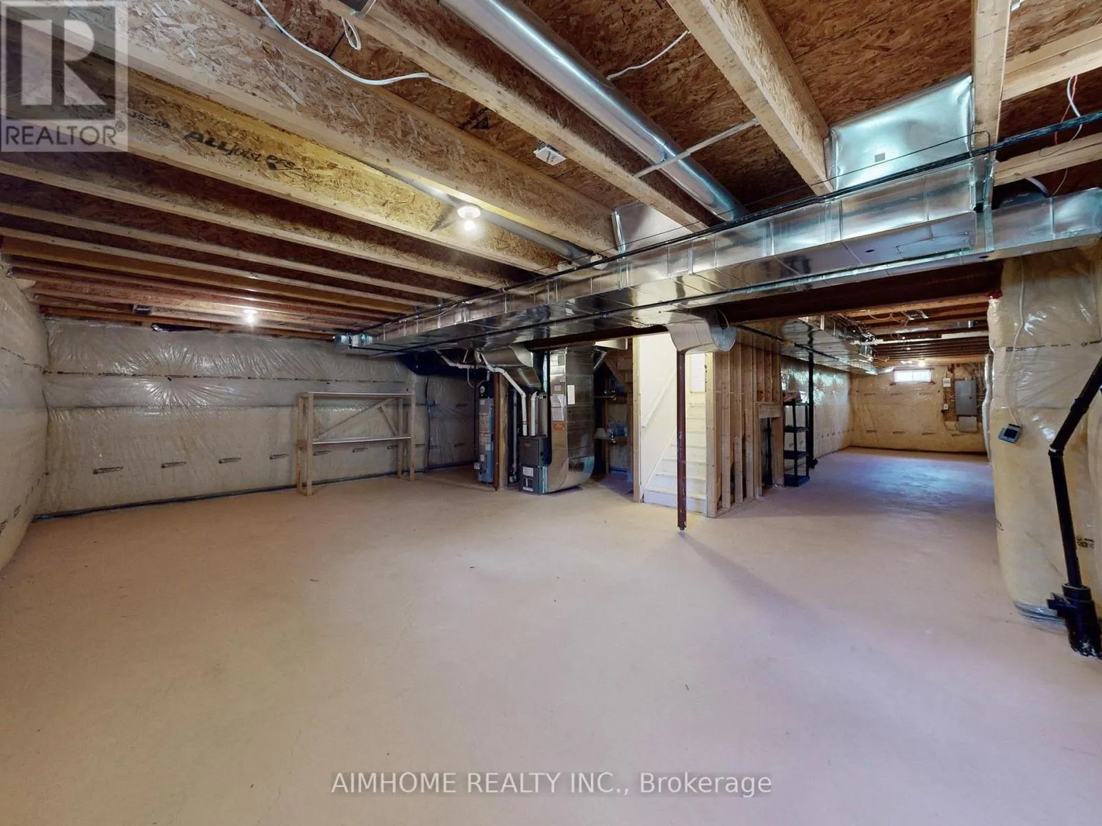 103 EVERSHOT CRESCENT