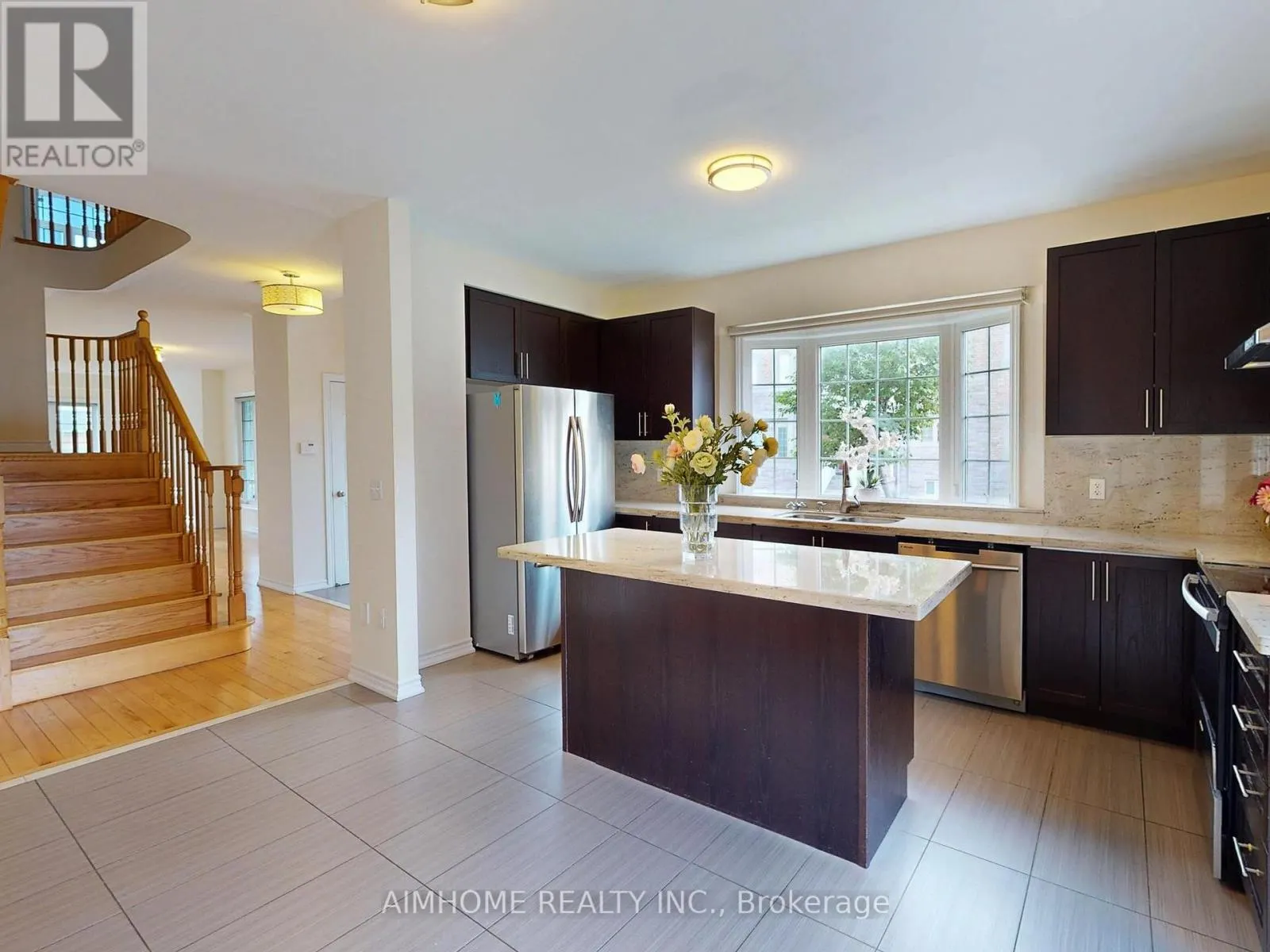 103 EVERSHOT CRESCENT