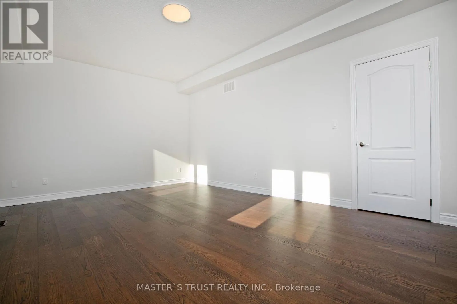 1115 GRAINGER TRAIL