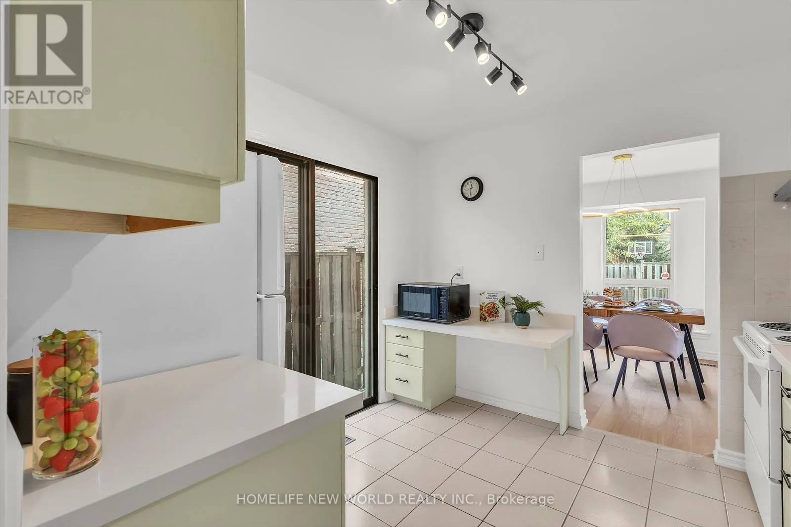 23 AVALON ROAD