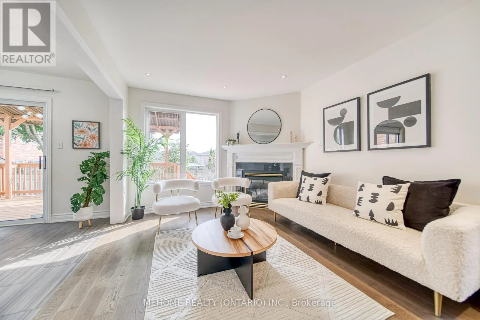 55 D'AMATO CRESCENT