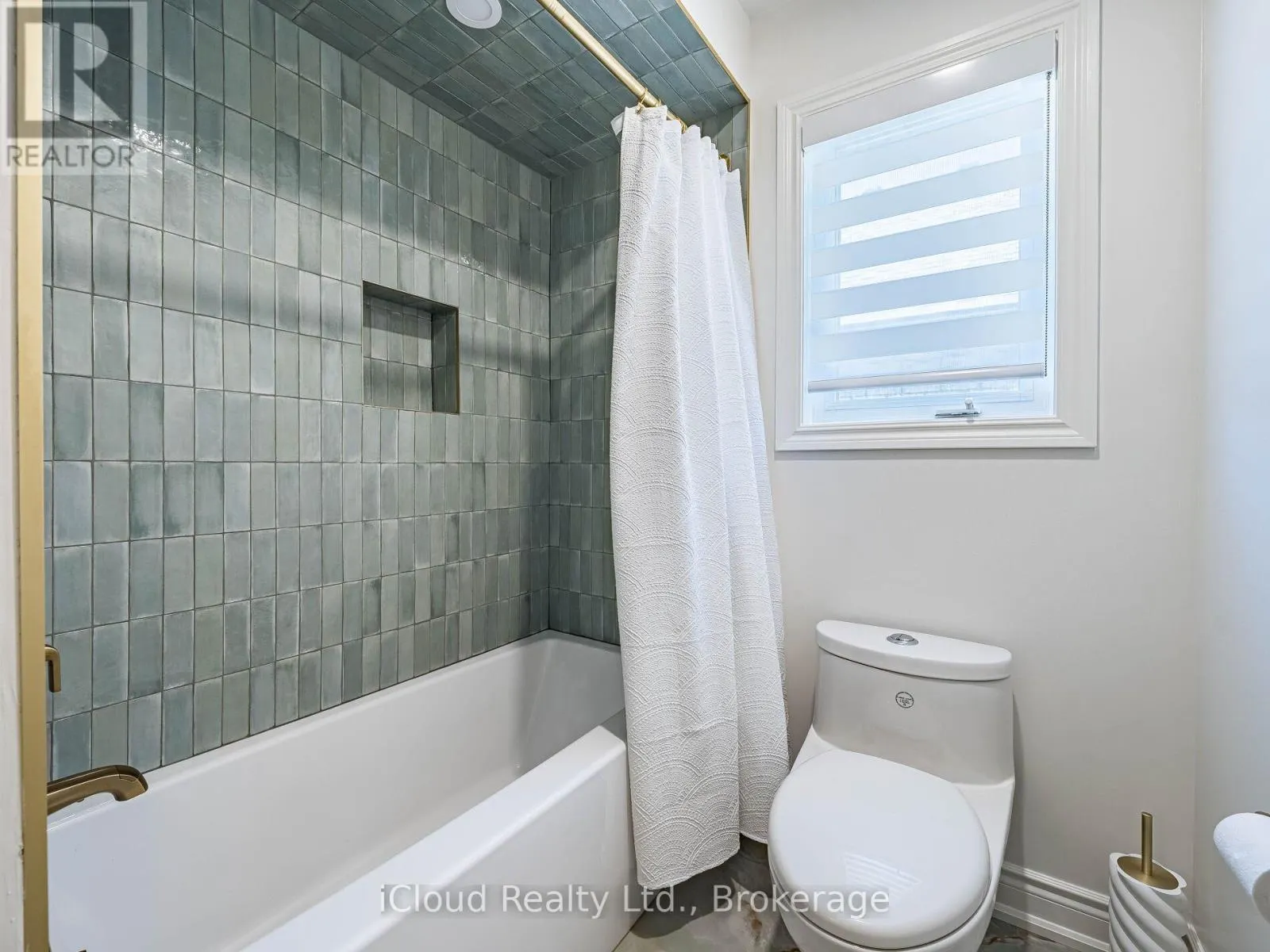 207 RUTHERFORD ROAD