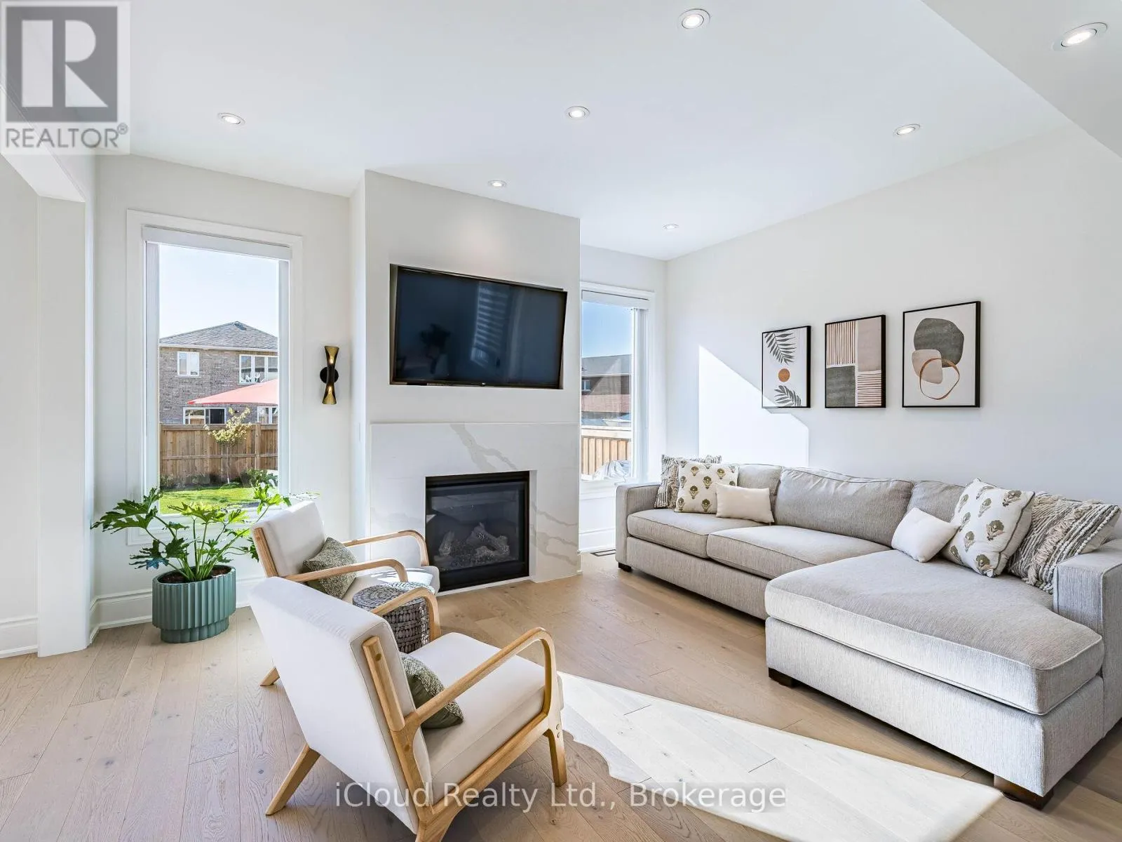 207 RUTHERFORD ROAD