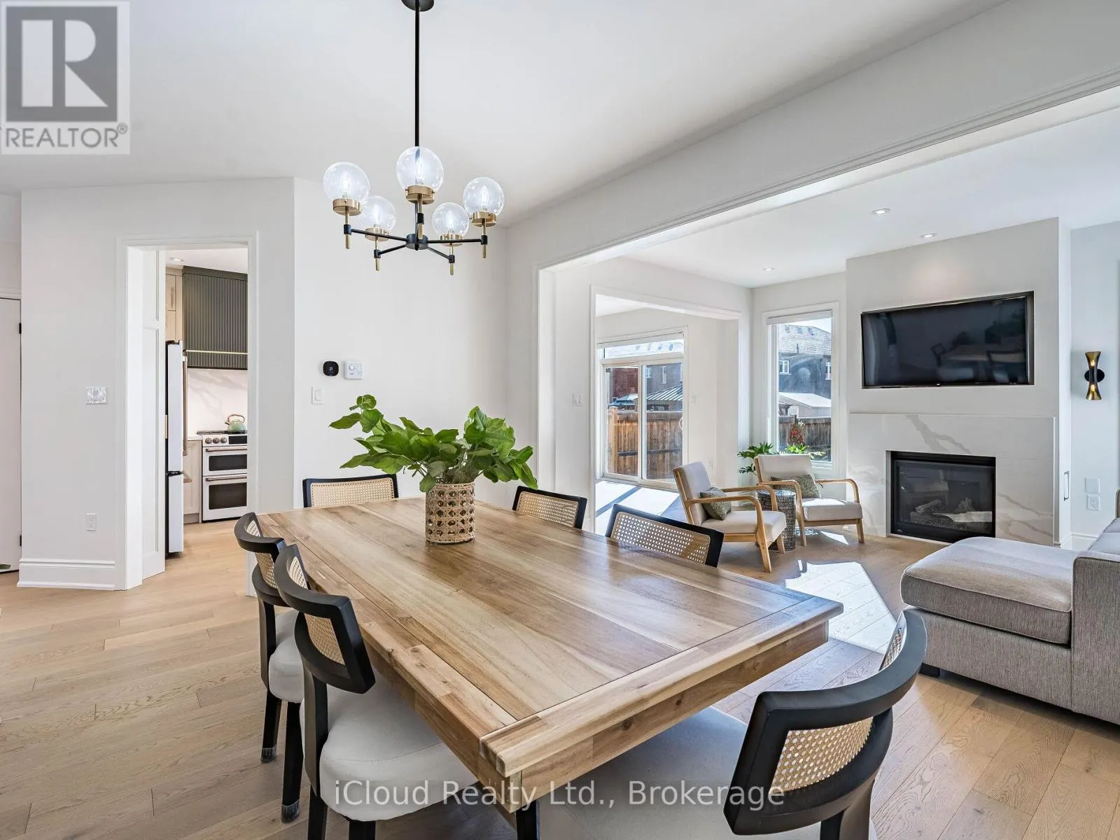 207 RUTHERFORD ROAD