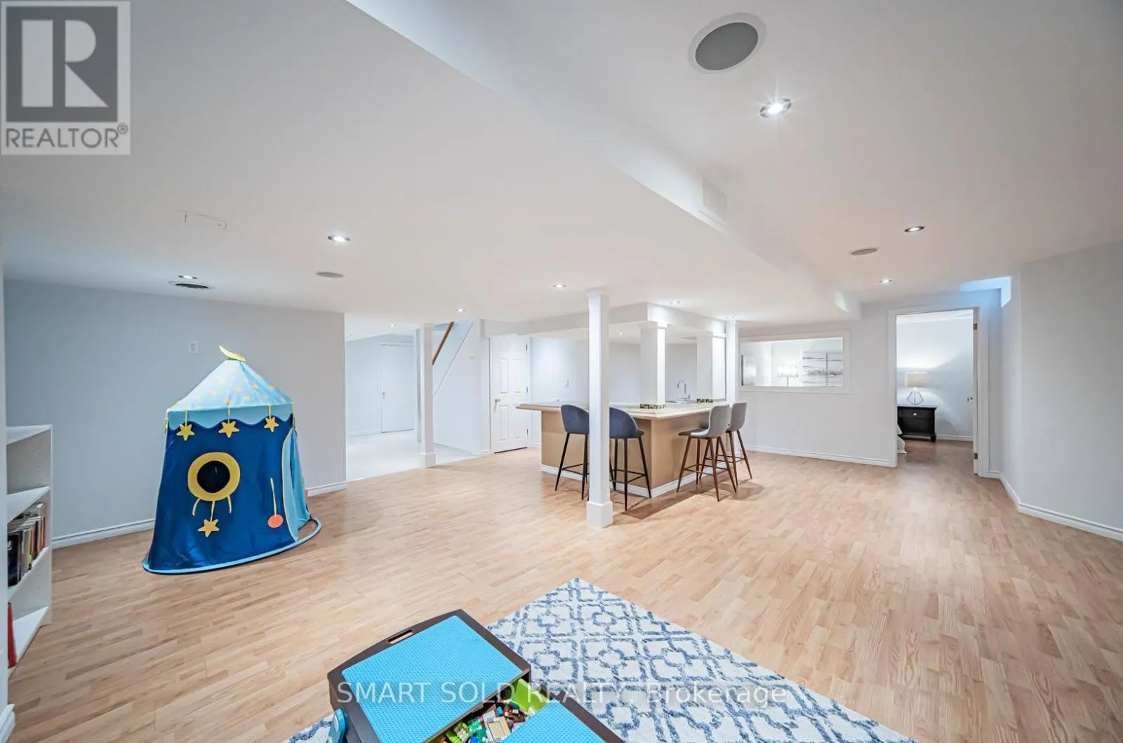 69 LIBRA AVENUE
