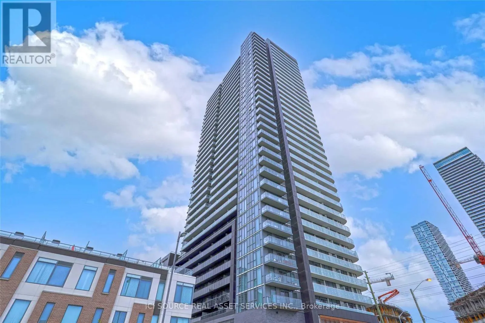 2101 - 7895 JANE STREET