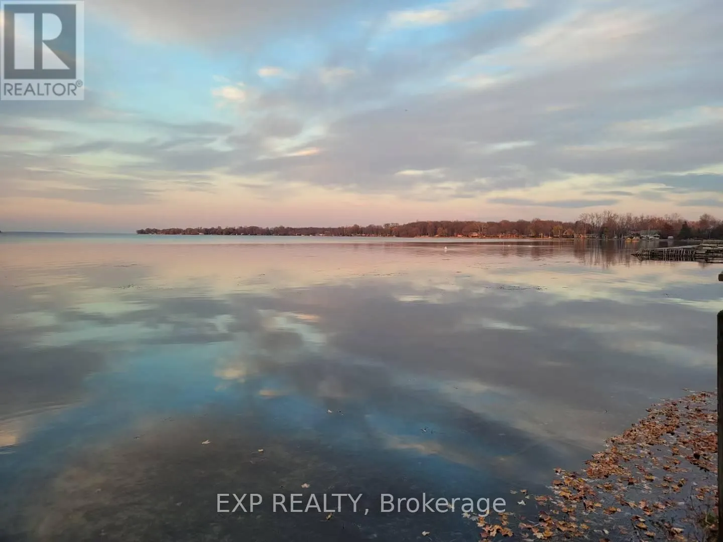 24 LAKESHORE ROAD