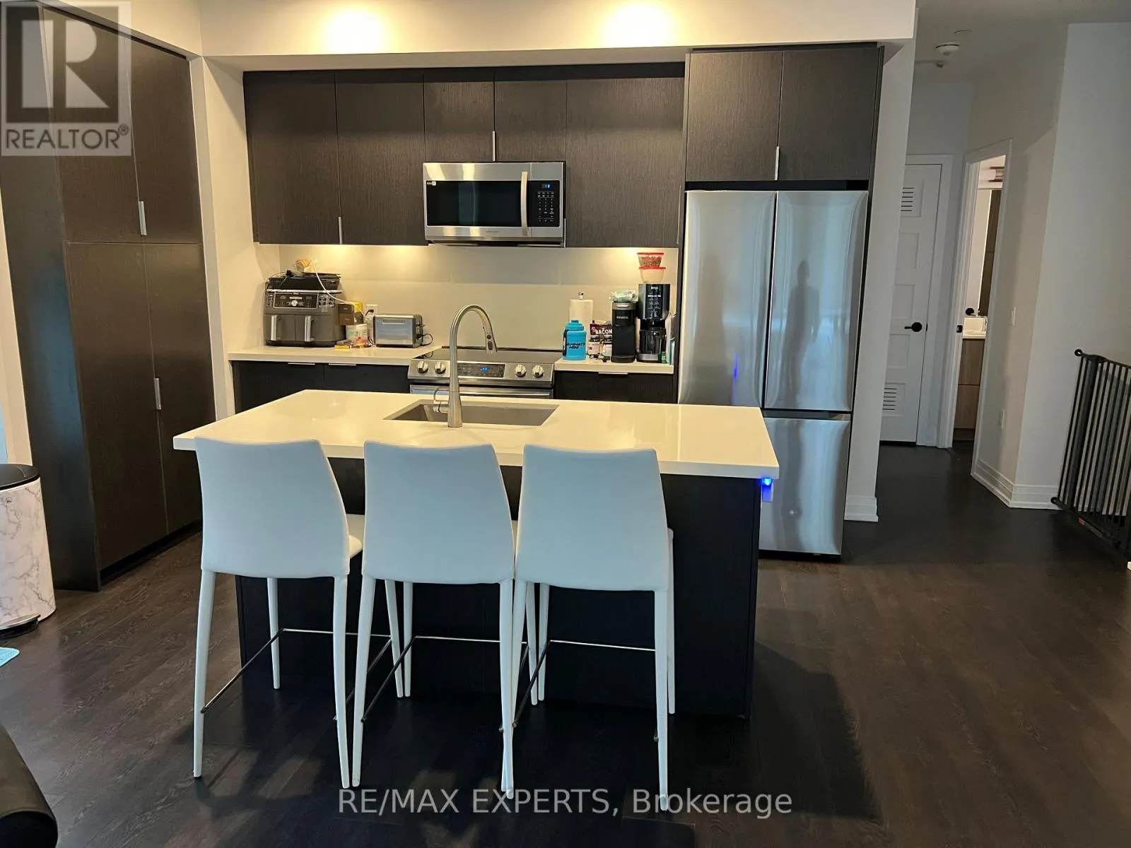 G37 - 415 SEA RAY AVENUE