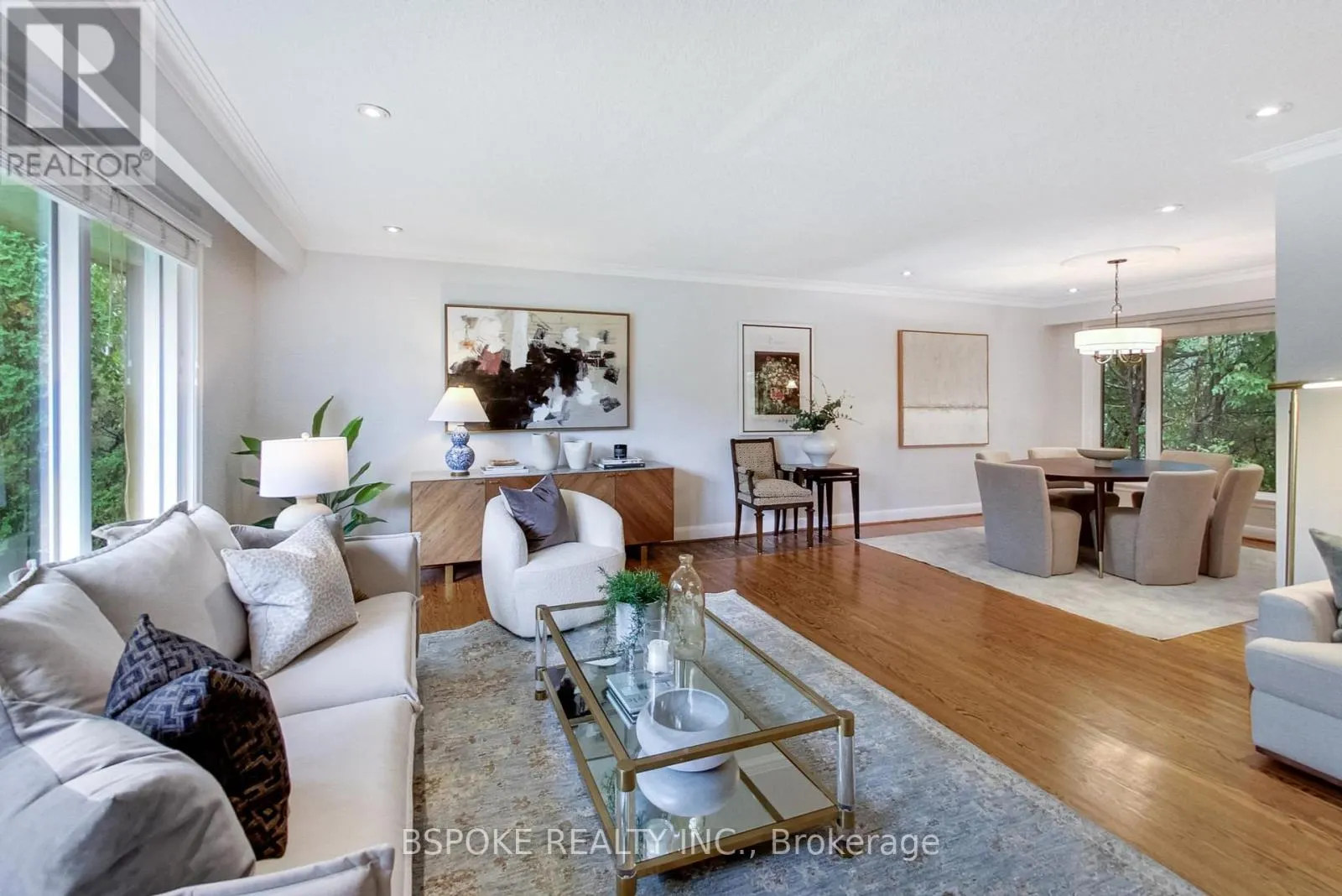 12 VISTAVIEW BOULEVARD
