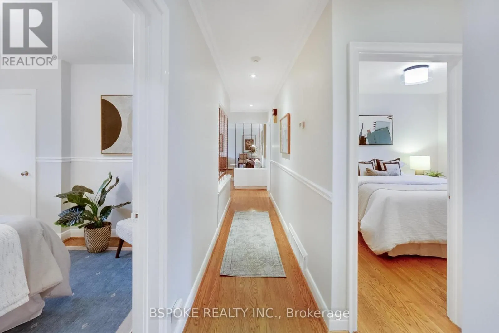 12 VISTAVIEW BOULEVARD