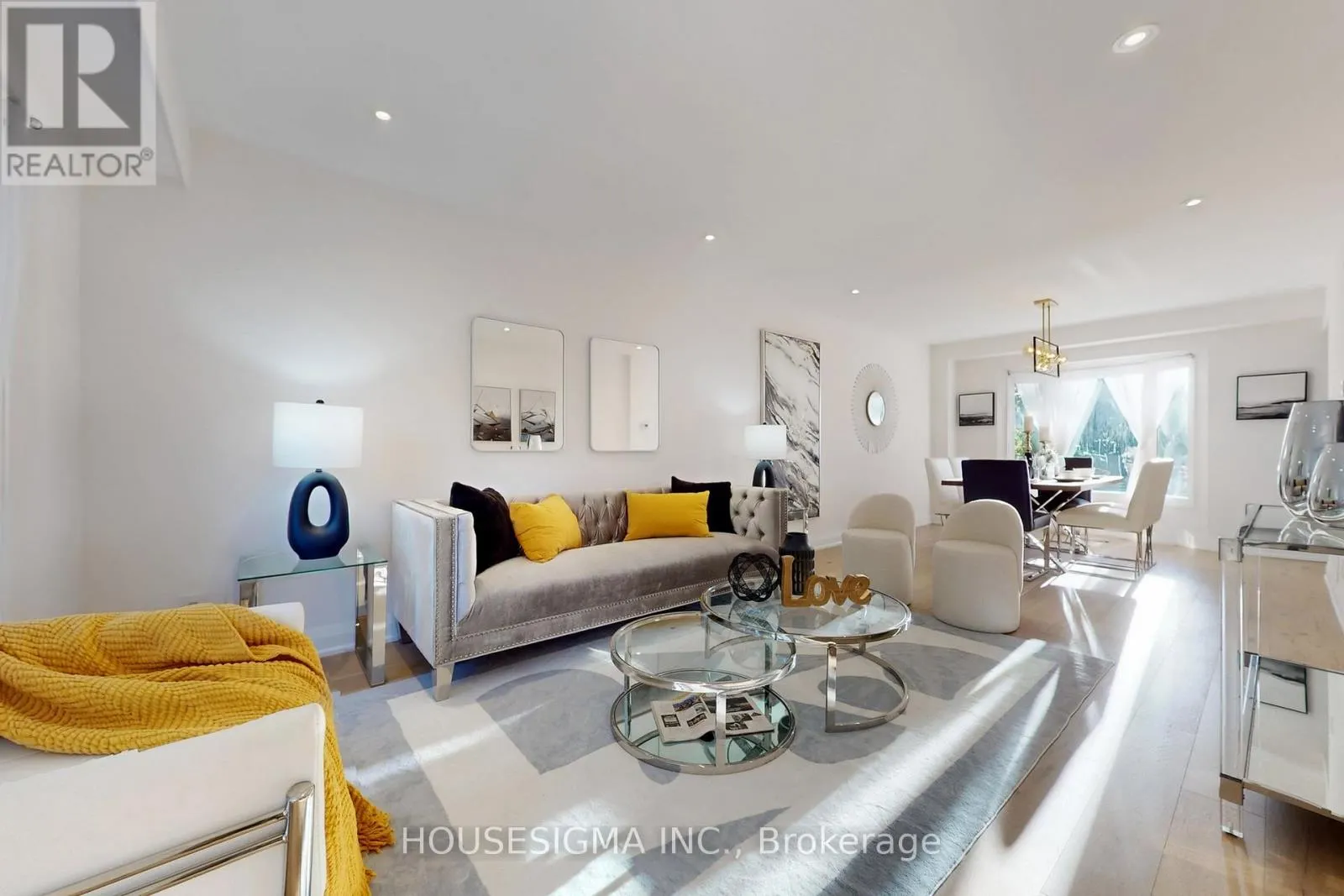41 UNDERHILL CRESCENT