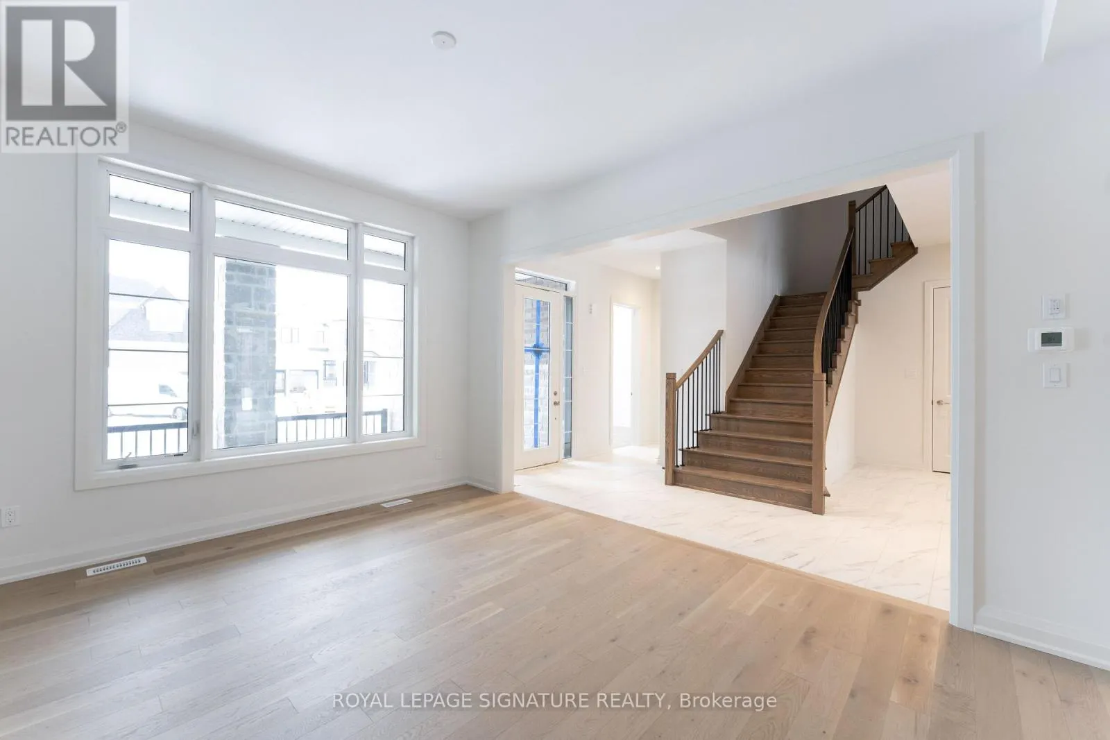 9 MAYFLOWER GARDENS