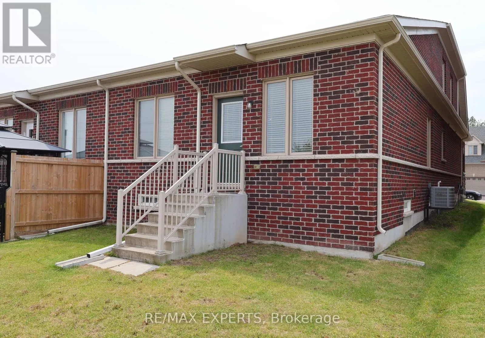 91 KINGSMERE CRESCENT
