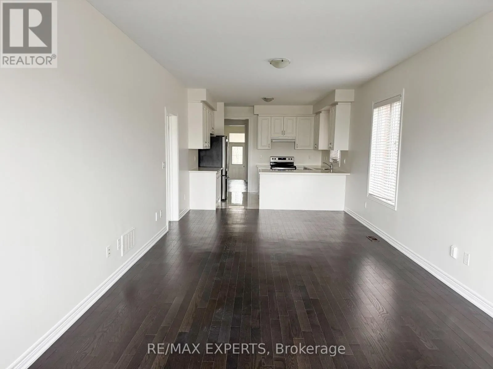 91 KINGSMERE CRESCENT