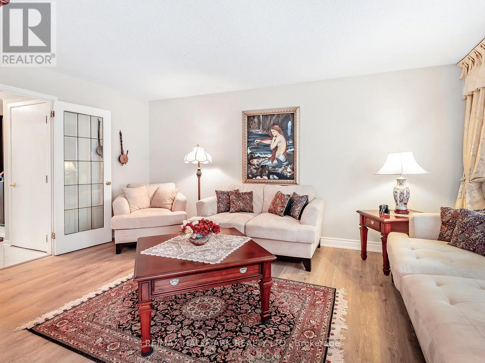 40 LILLOOET CRESCENT
