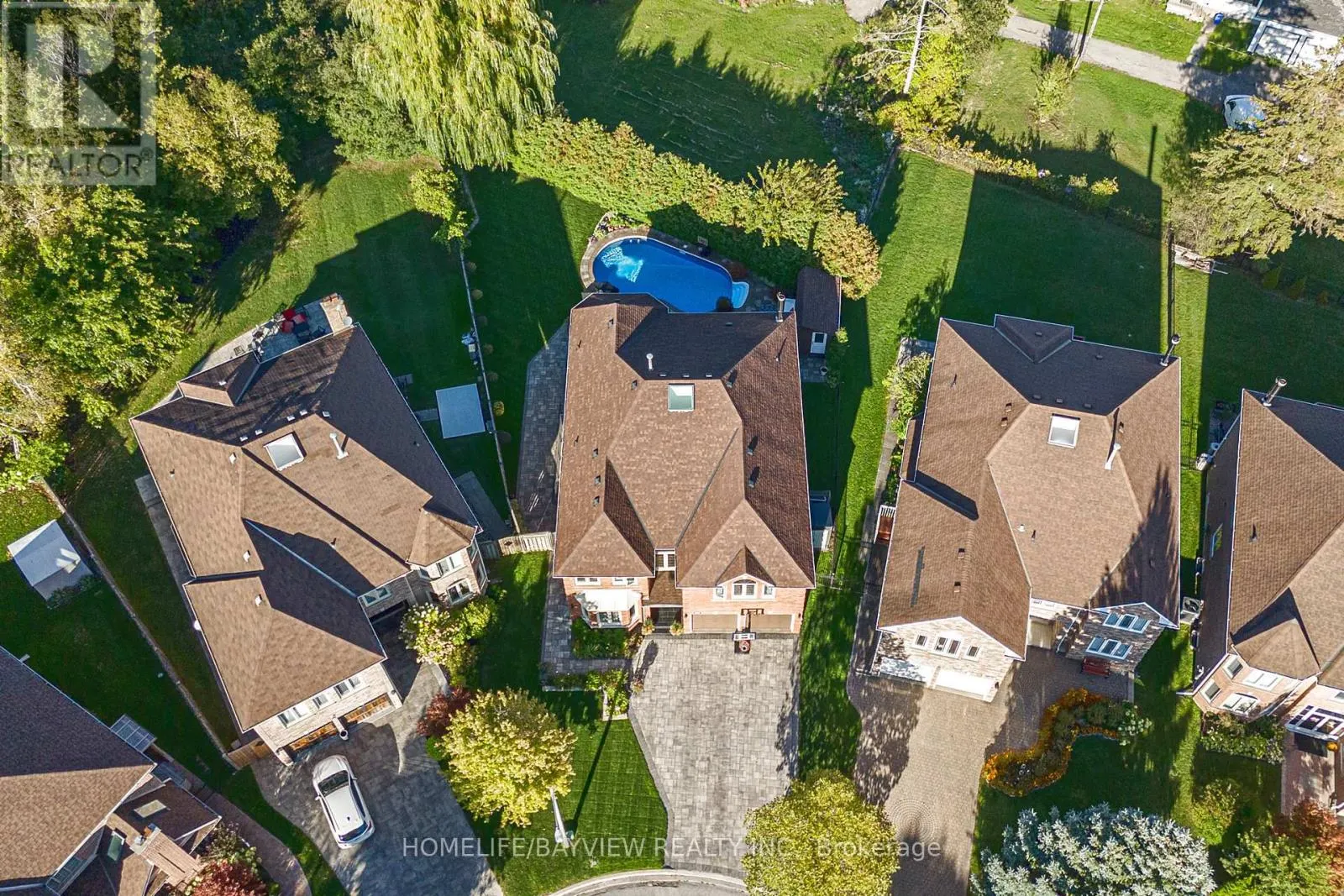 11 CANTEX COURT