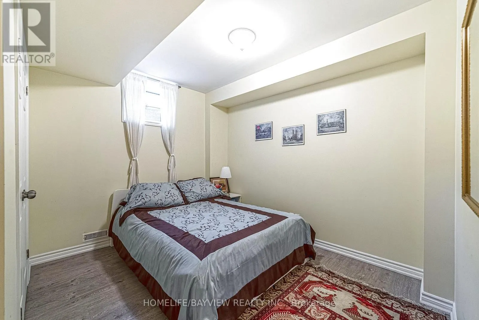11 CANTEX COURT