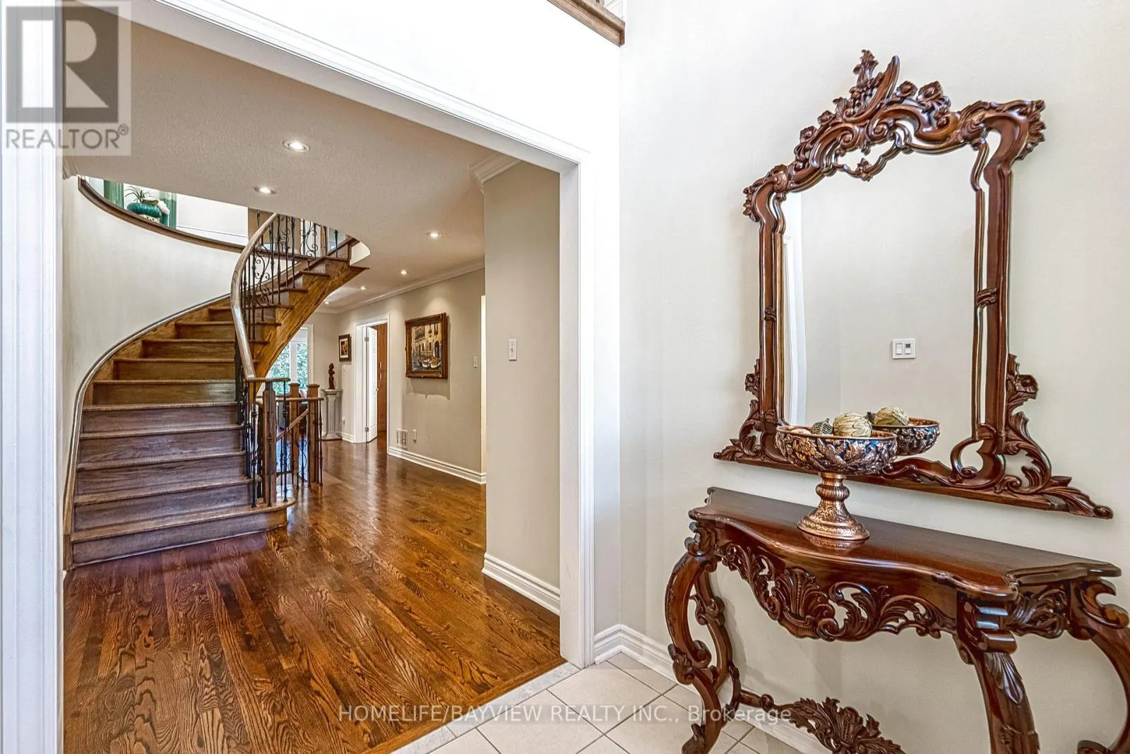 11 CANTEX COURT