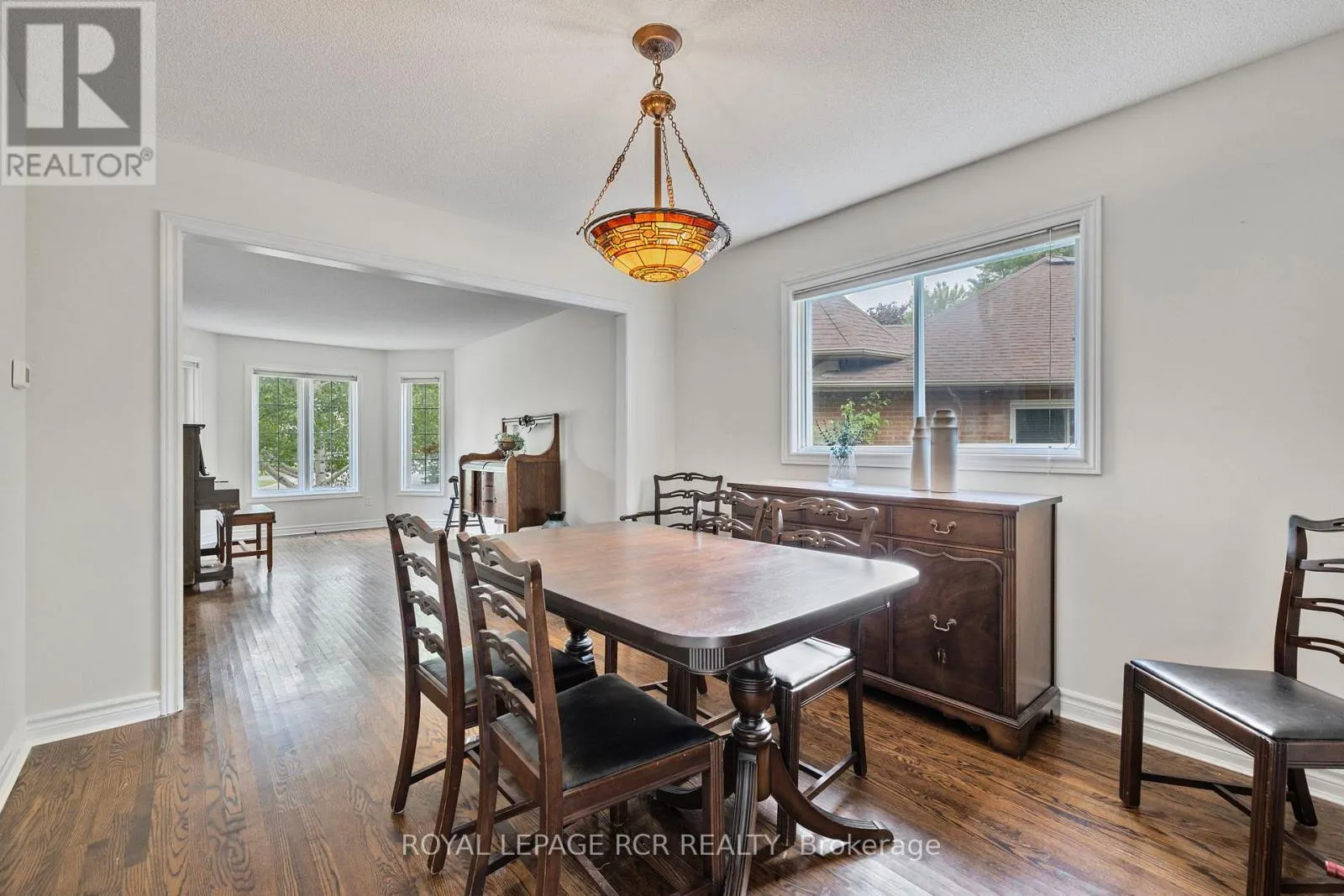 11 LITNER CRESCENT