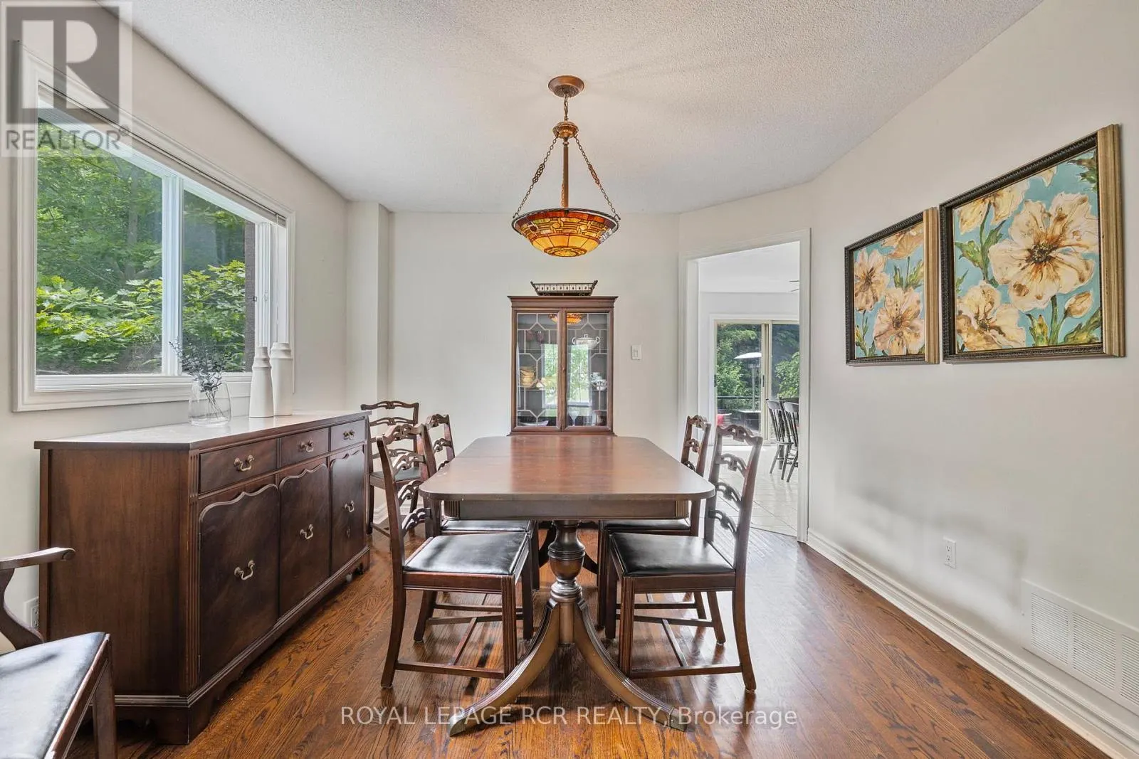 11 LITNER CRESCENT