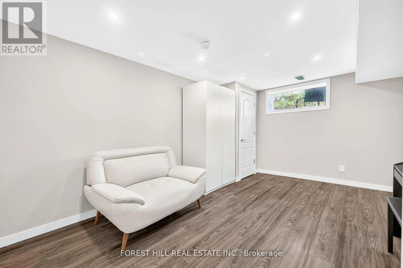 104 ARMITAGE DRIVE