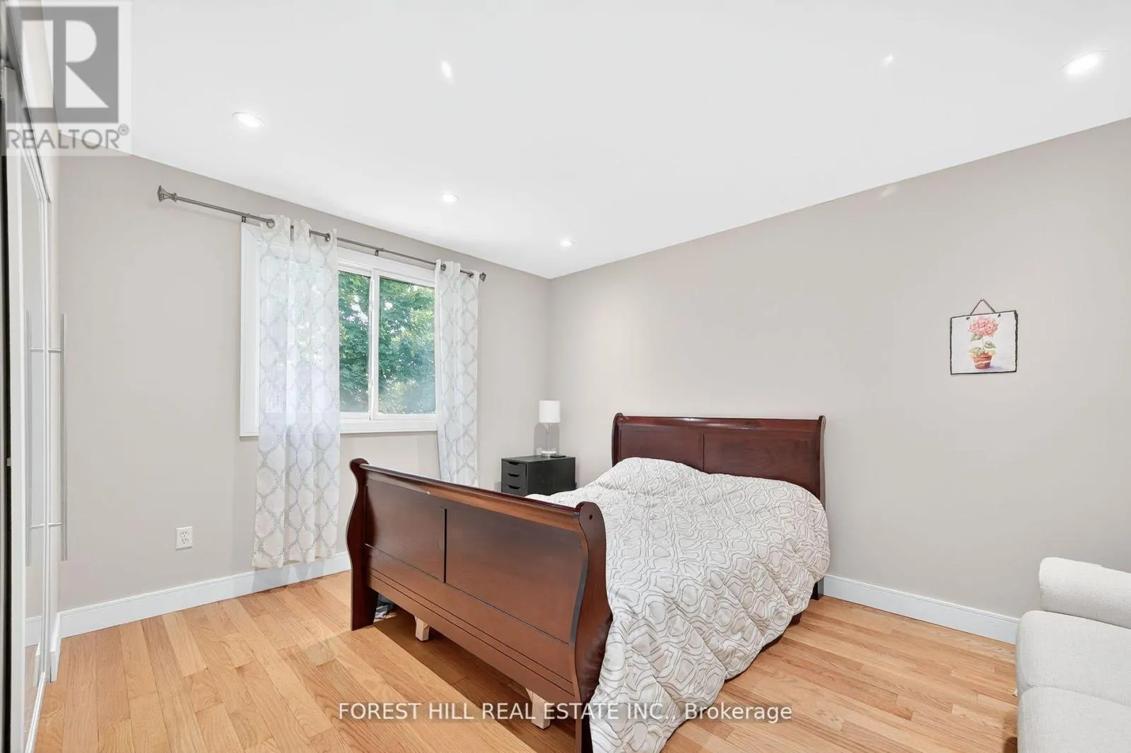 104 ARMITAGE DRIVE