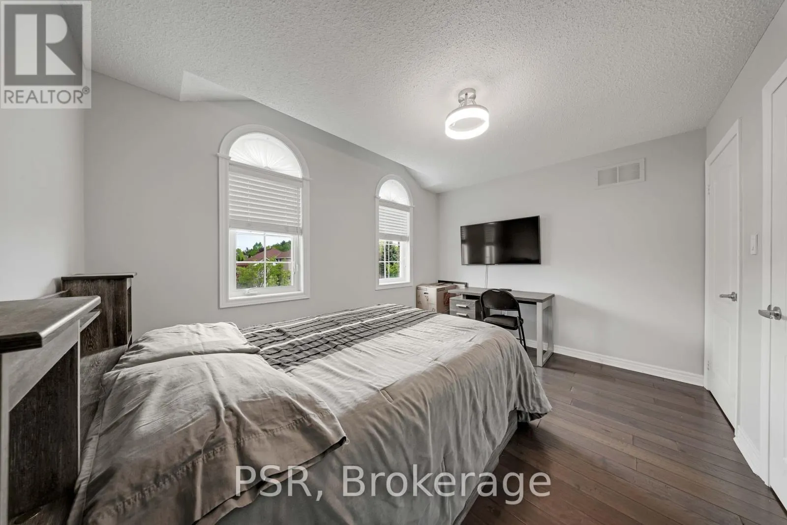 108 VILLANDRY CRESCENT