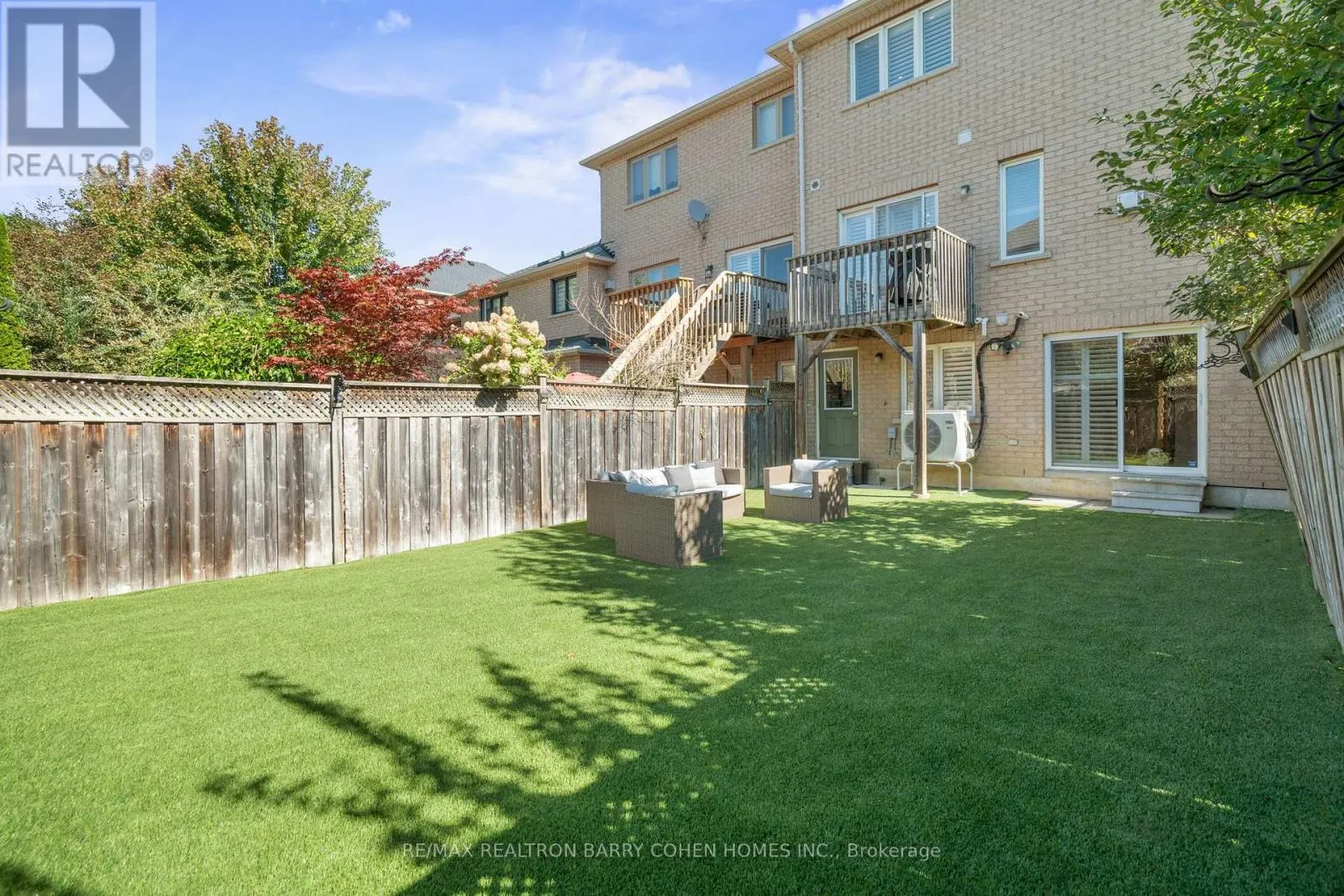 28 MISTYWOOD CRESCENT