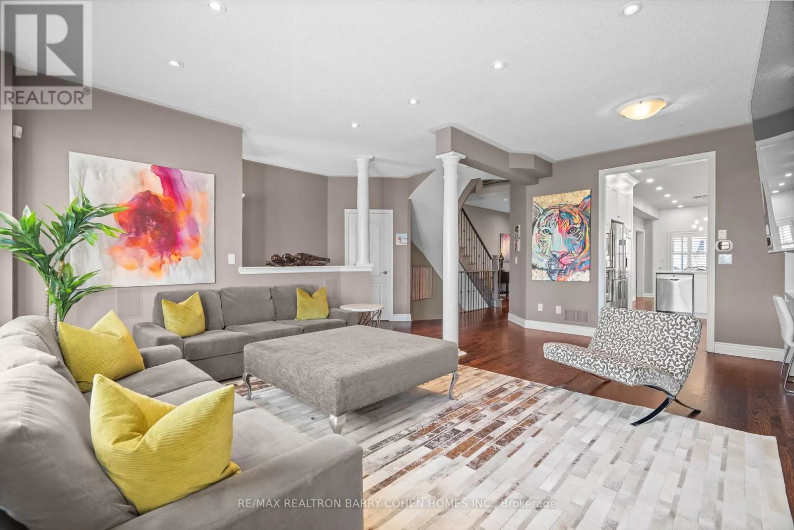 28 MISTYWOOD CRESCENT