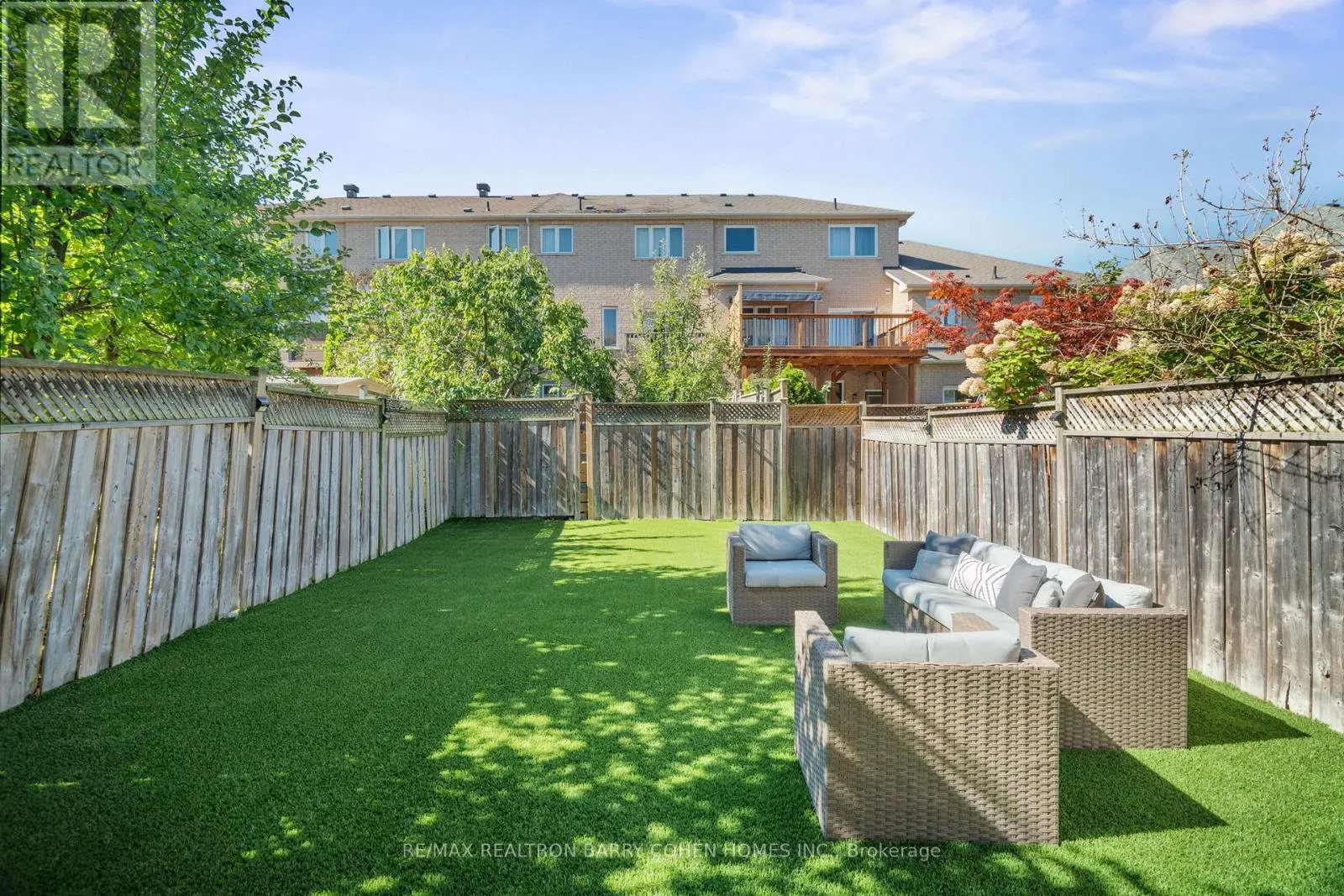 28 MISTYWOOD CRESCENT