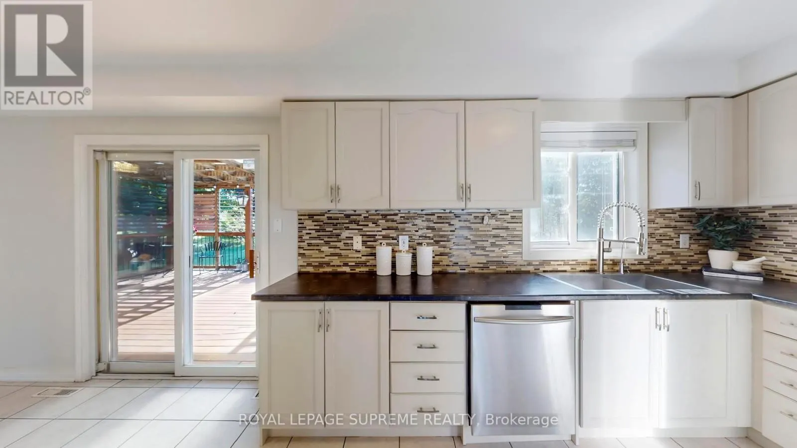 2249 JACK CRESCENT