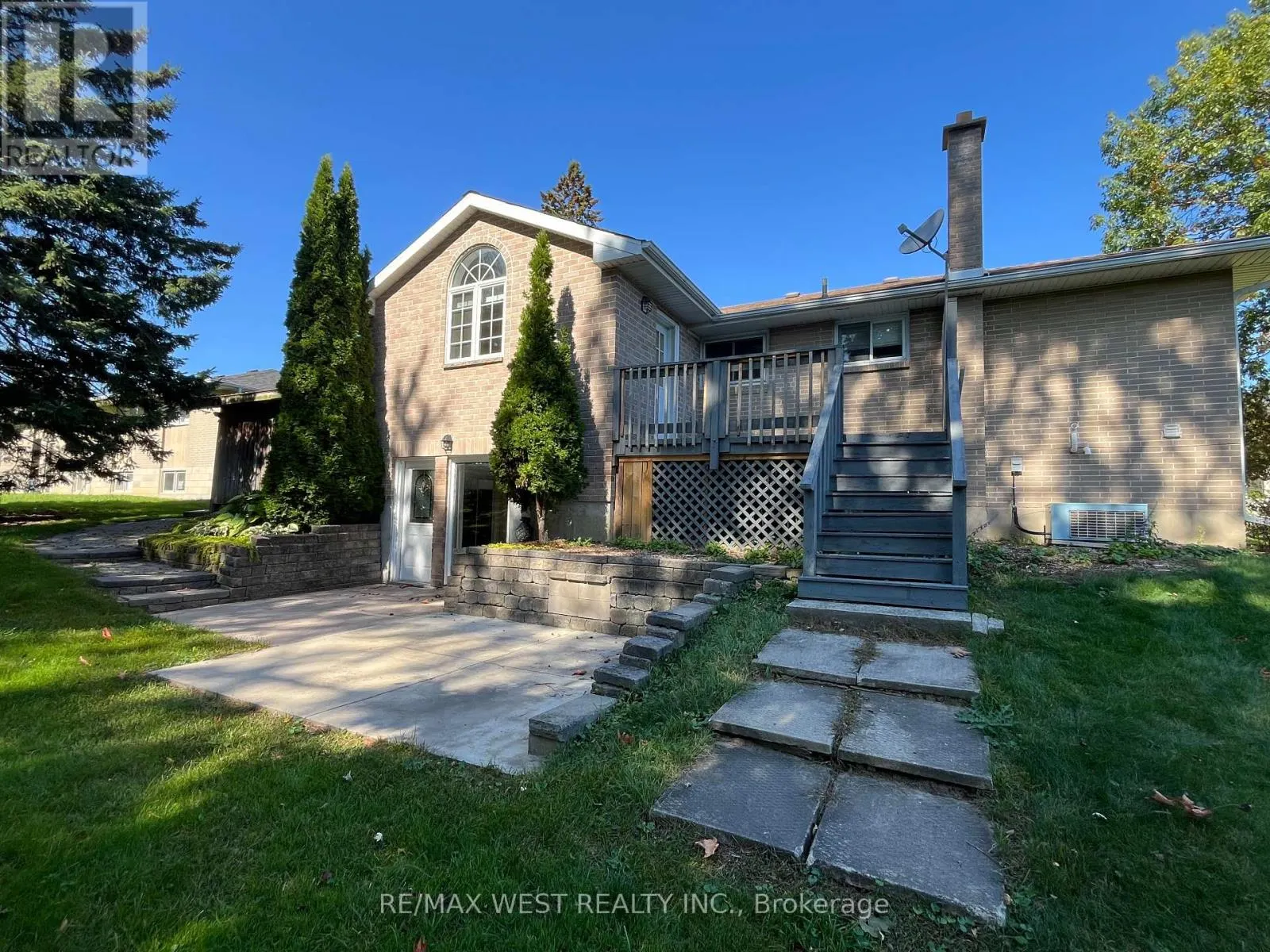 25 NORMAN AVENUE
