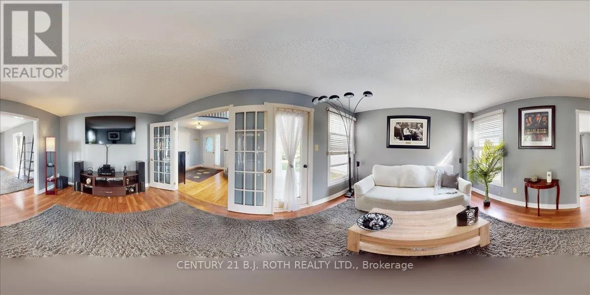 995 LINDEN STREET