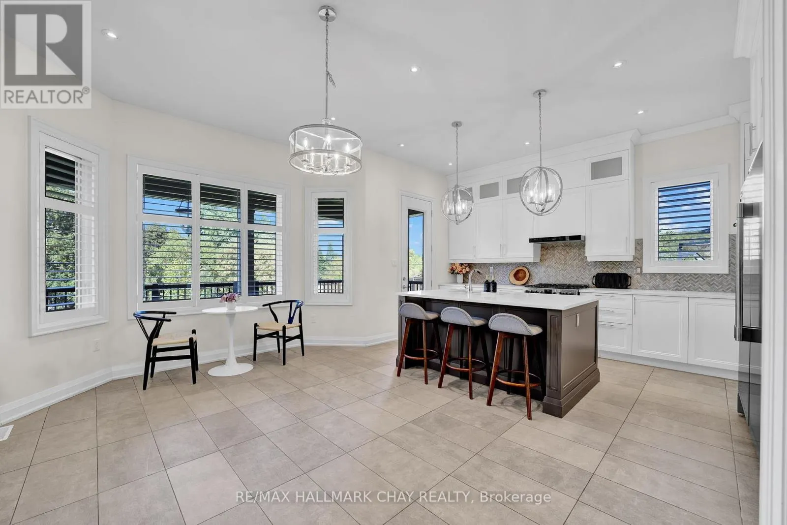 38 GOULD CRESCENT