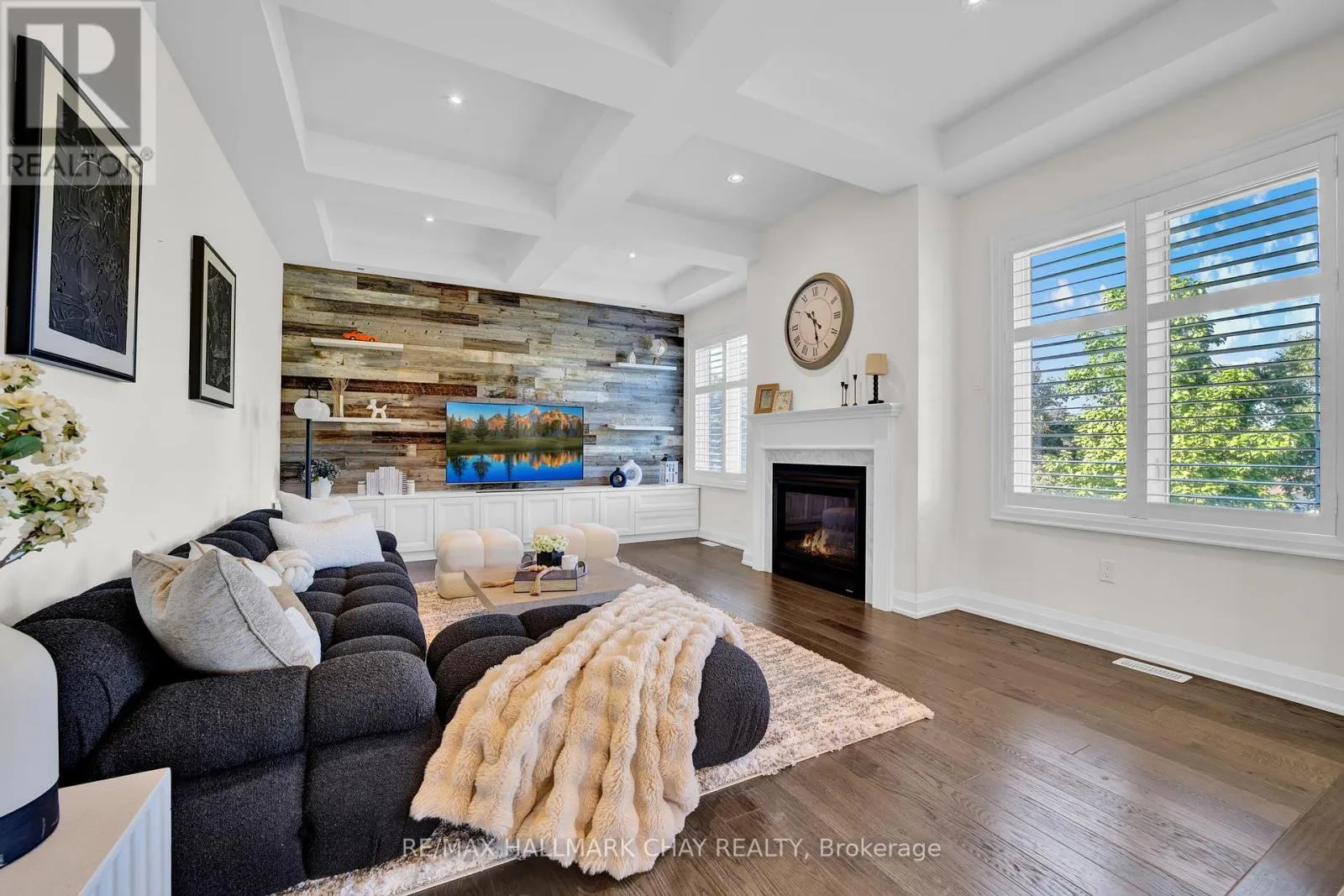 38 GOULD CRESCENT