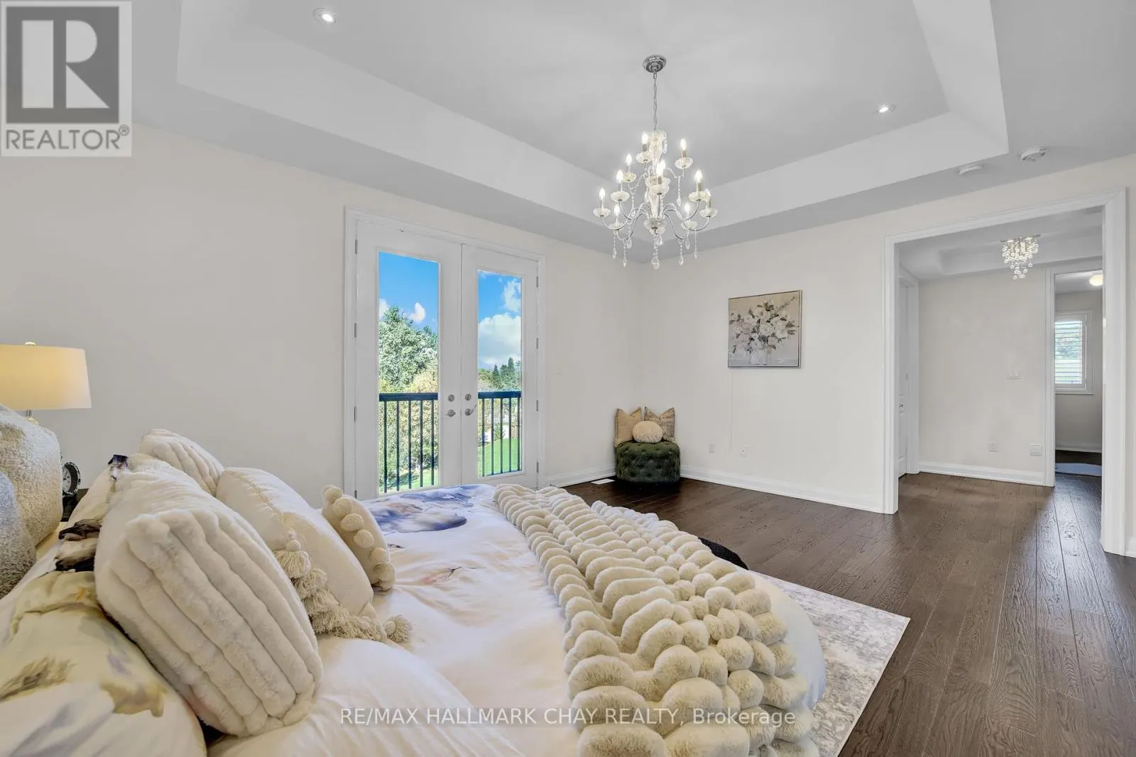 38 GOULD CRESCENT