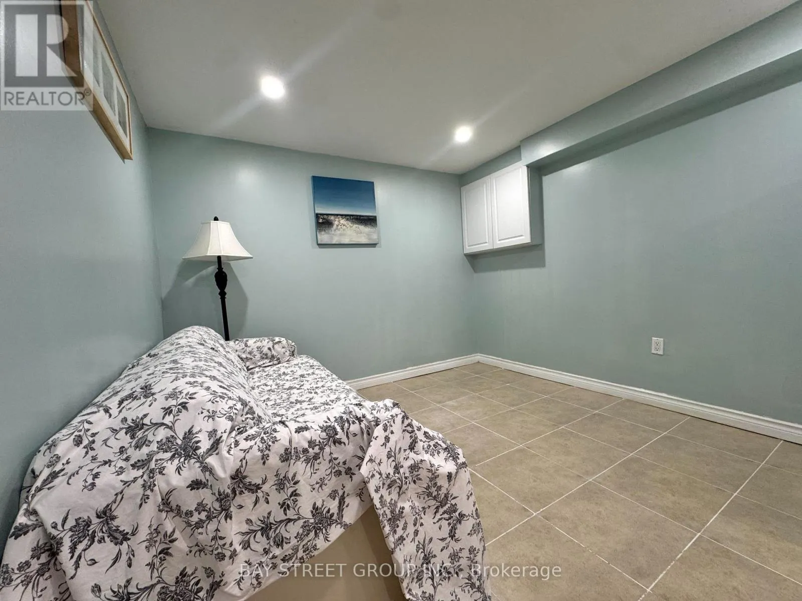 43 SHERWOOD FOREST DRIVE