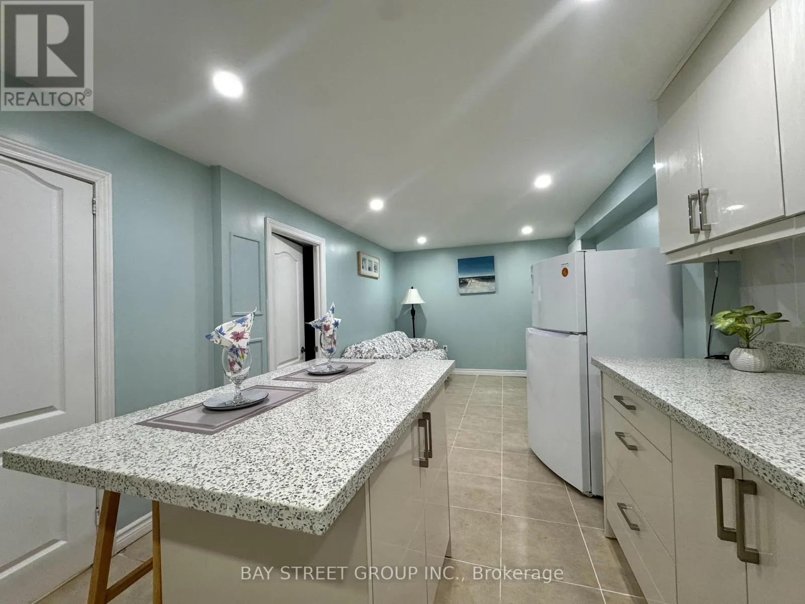 43 SHERWOOD FOREST DRIVE