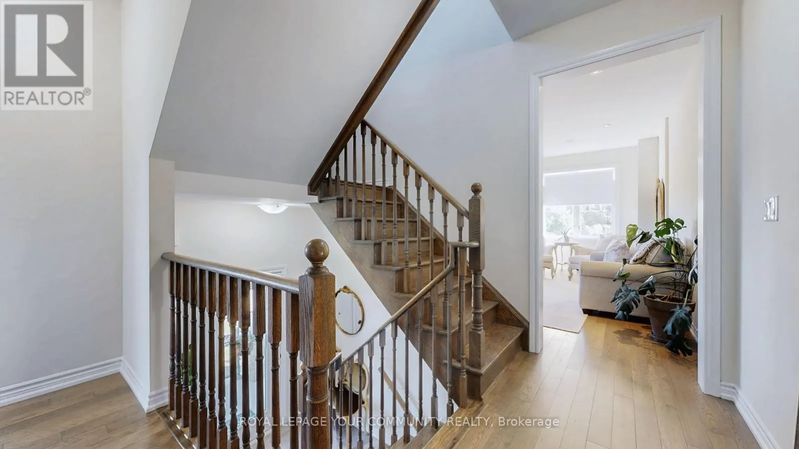 32 DELFT DRIVE