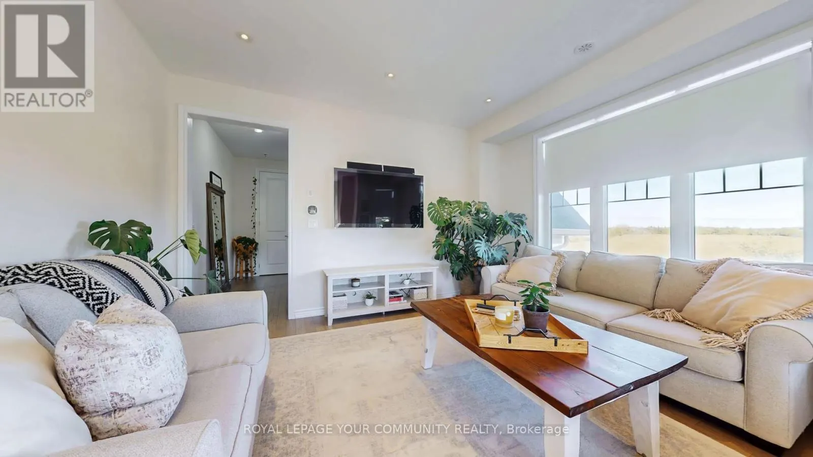 32 DELFT DRIVE