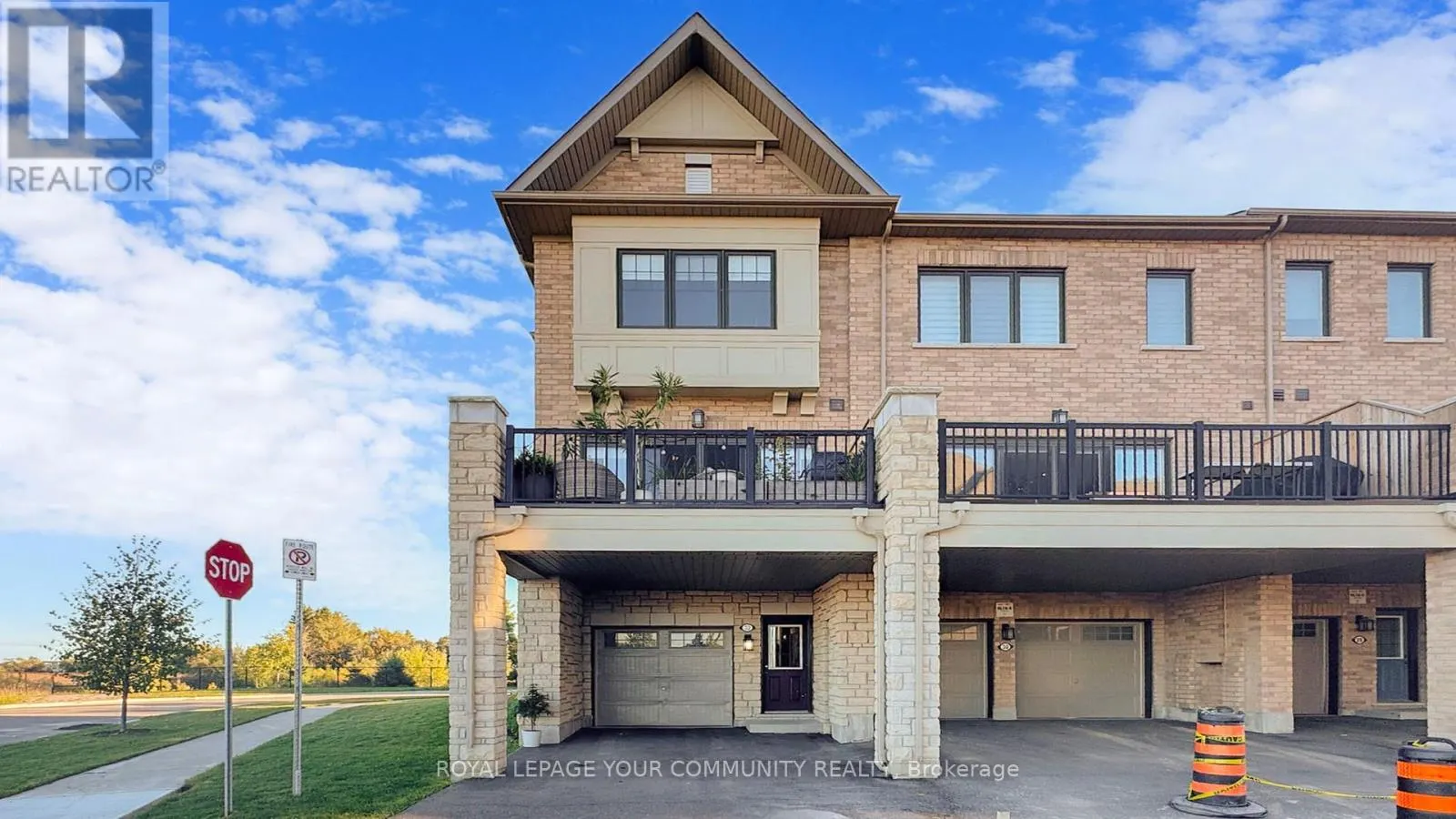 32 DELFT DRIVE