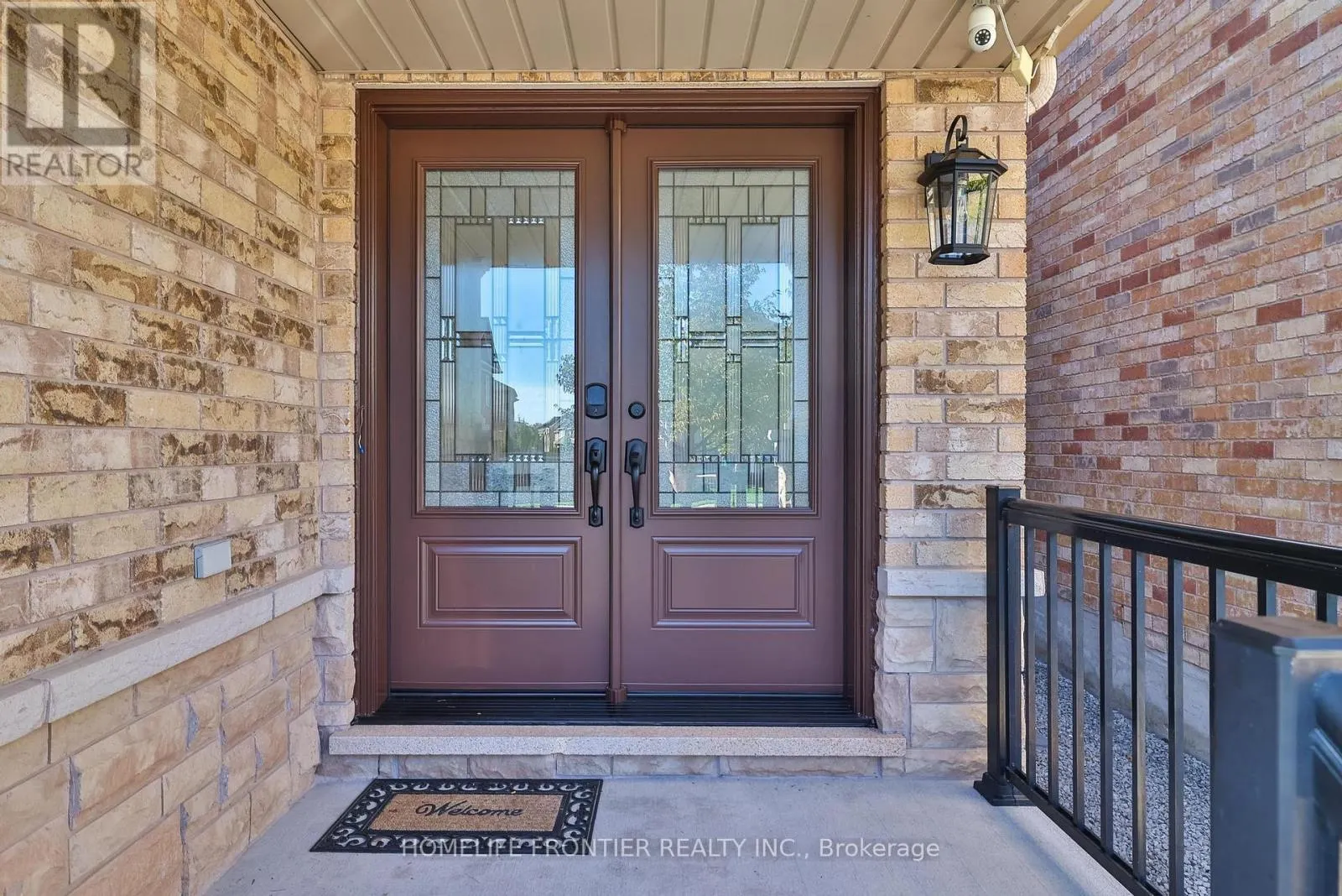 86 VENICE GATE DRIVE
