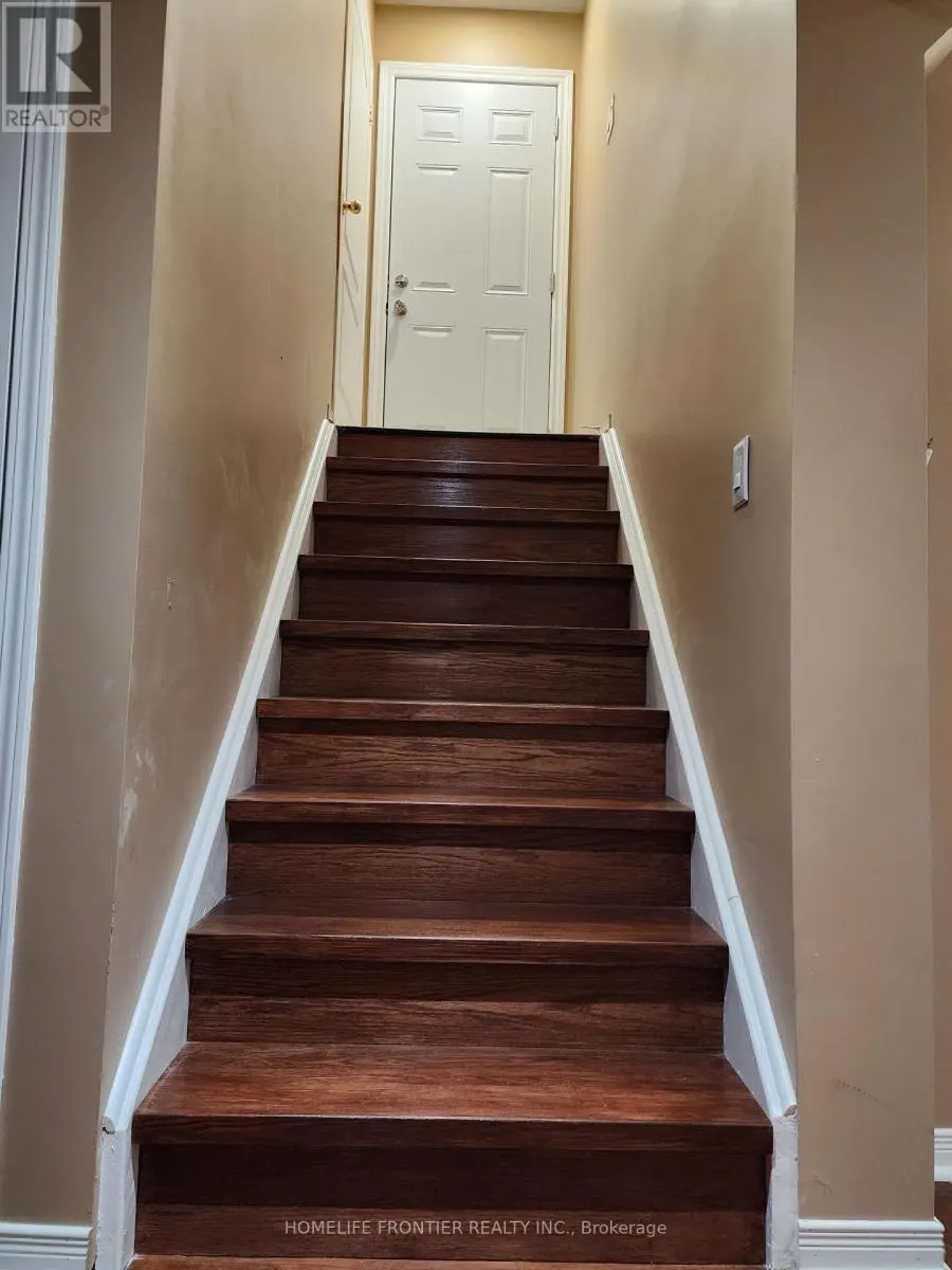 86 VENICE GATE DRIVE