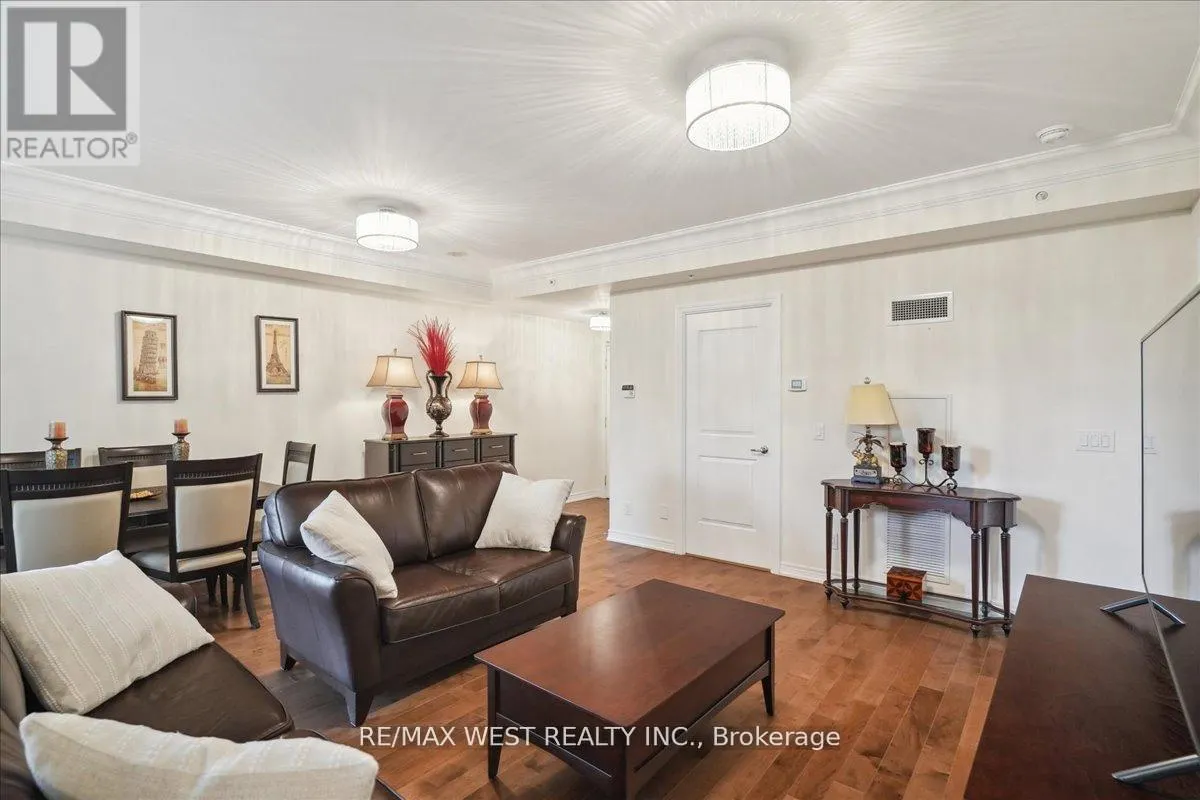 405 - 9255 JANE STREET