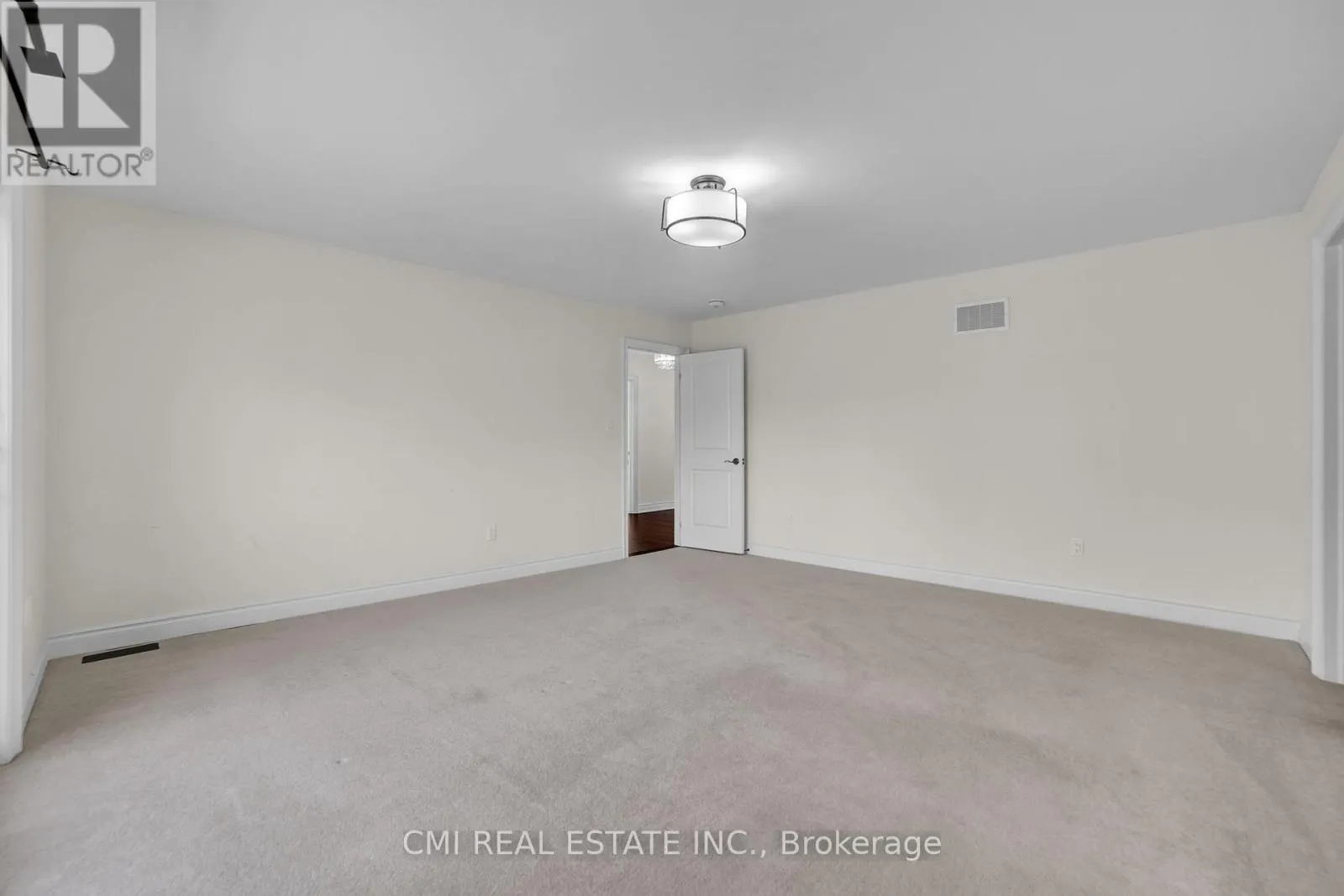 22 BIRCHWOOD LANE